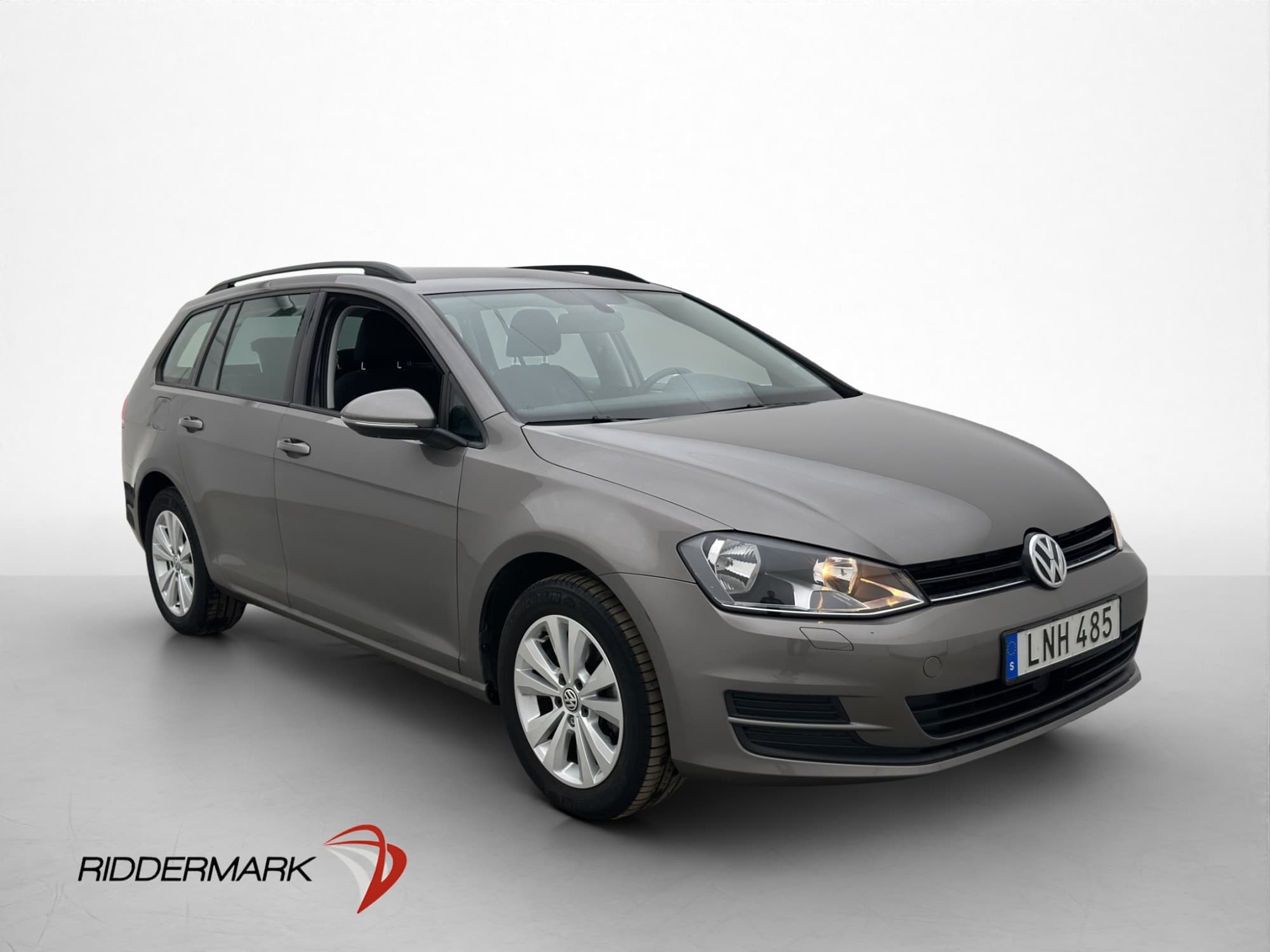 Volkswagen Golf Sportscombi 1.2 TSI B-Kamera Drag 1 Brukare