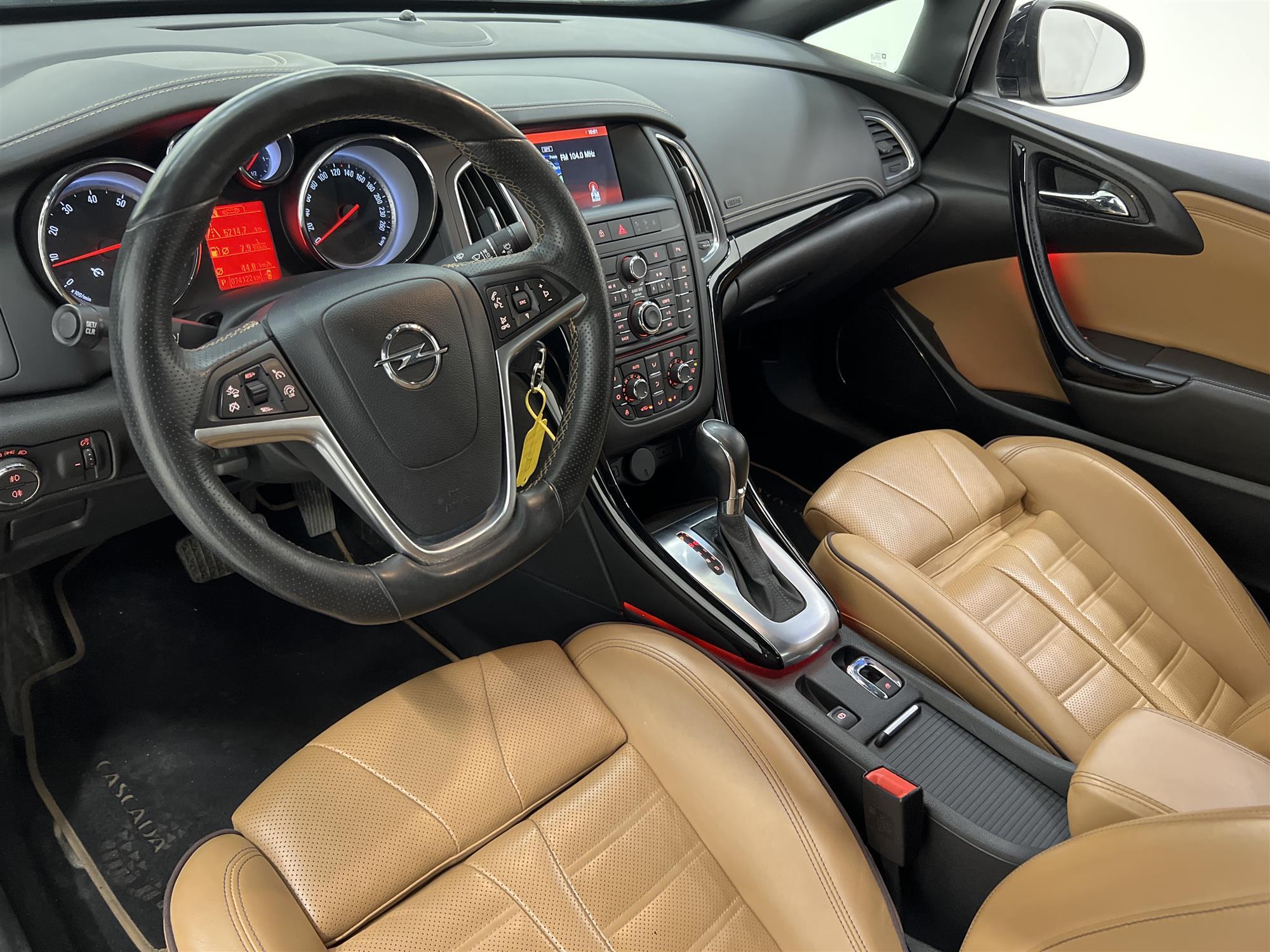 Opel Cascada Cabriolet 170hk Skinn P-sensorer Navi Nyservadinteriör