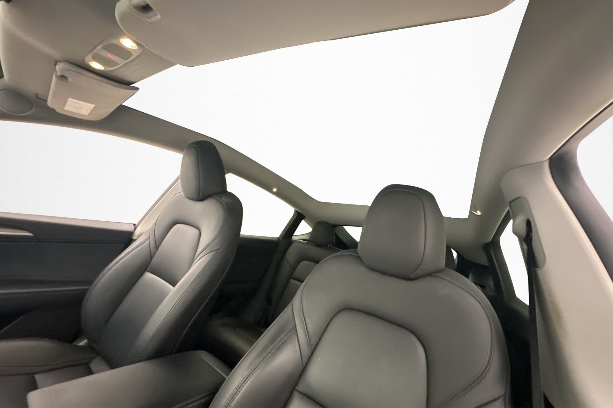 Tesla Model Y Standard Range Dragkrok Panorama SV.SÅLD MOMS