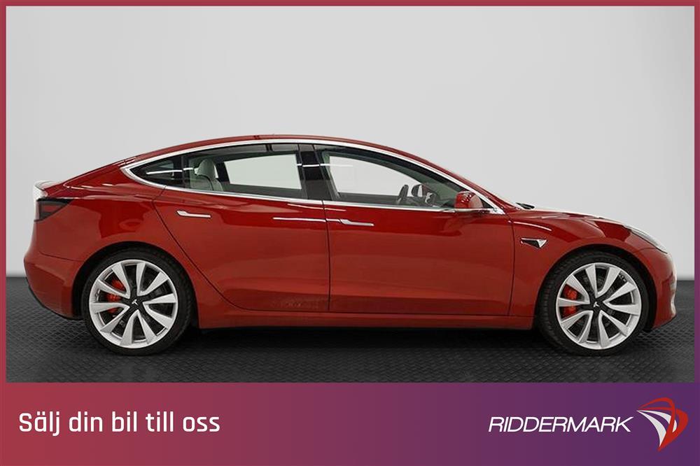 Tesla Model 3 Performance AWD 510hk Ljus interiör Svensksåld