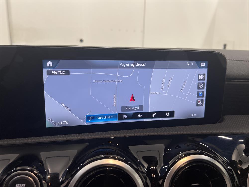 Mercedes-Benz CLA 180 136hk Widescreen GPS P-värm 0,58l/milinteriör
