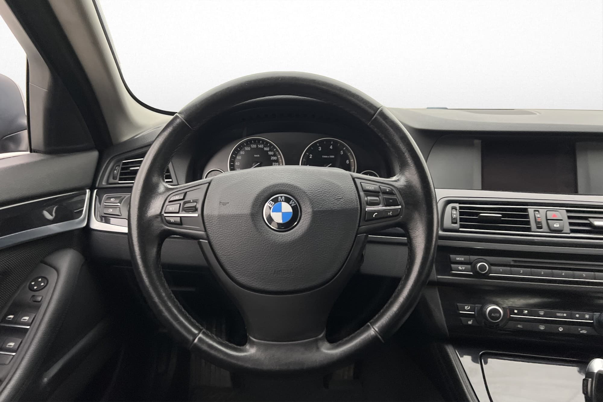 BMW 523 i Sedan Steptronic 204hk Sensorer Bluetooth