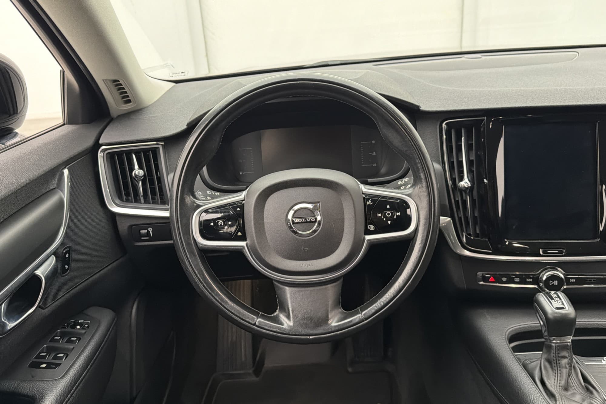 Volvo V90 D4 D-Värmare Drag Rattvärme CarPlay Sensorer VOC