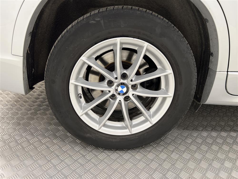 BMW X3 xDrive20d 190hk M Sport M-värm Pano Navi Drag H/Kinteriör
