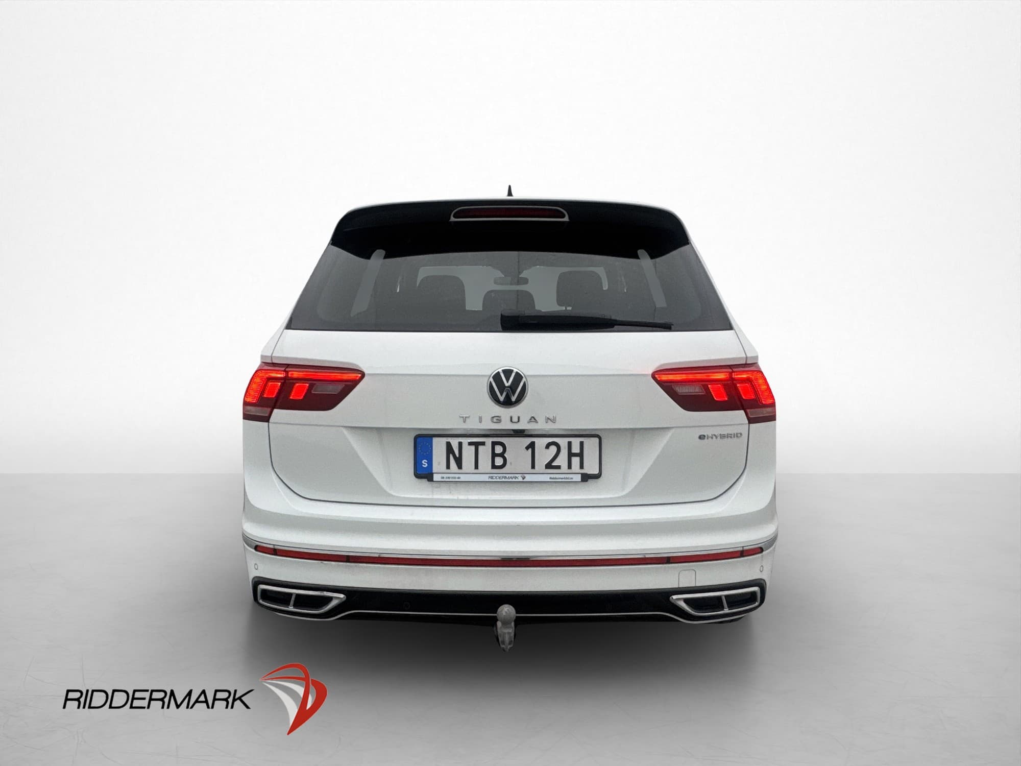 Volkswagen Tiguan eHybrid 245hk R-Line Cockpit IQ Drag MOMS