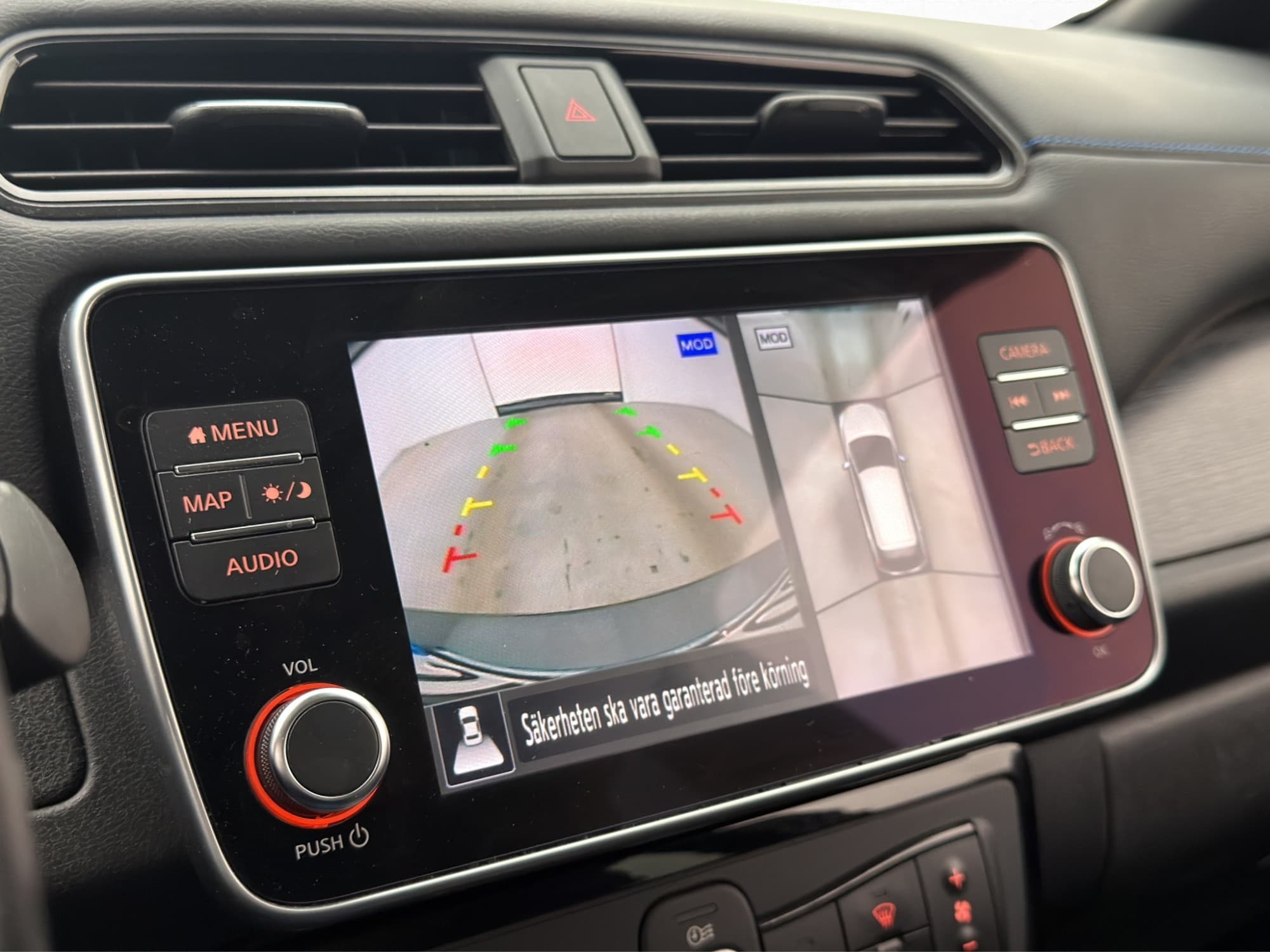 Nissan Leaf e+ 217hk 62 kWh N-Connecta 360° kamera Rattvärme