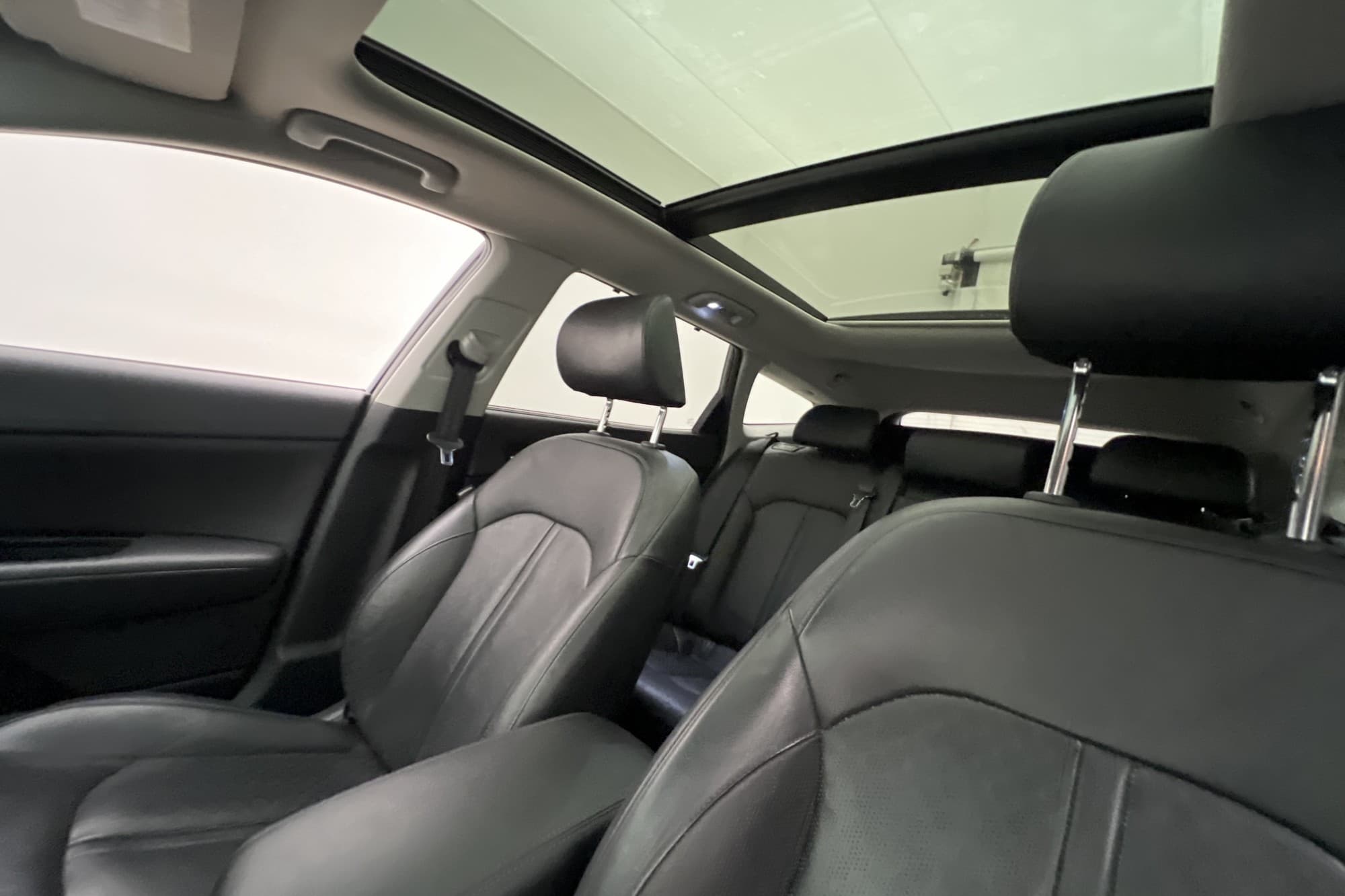 Kia Optima SW Plug-in Advance Plus 2 Pano H/K M&K-Värm Drag