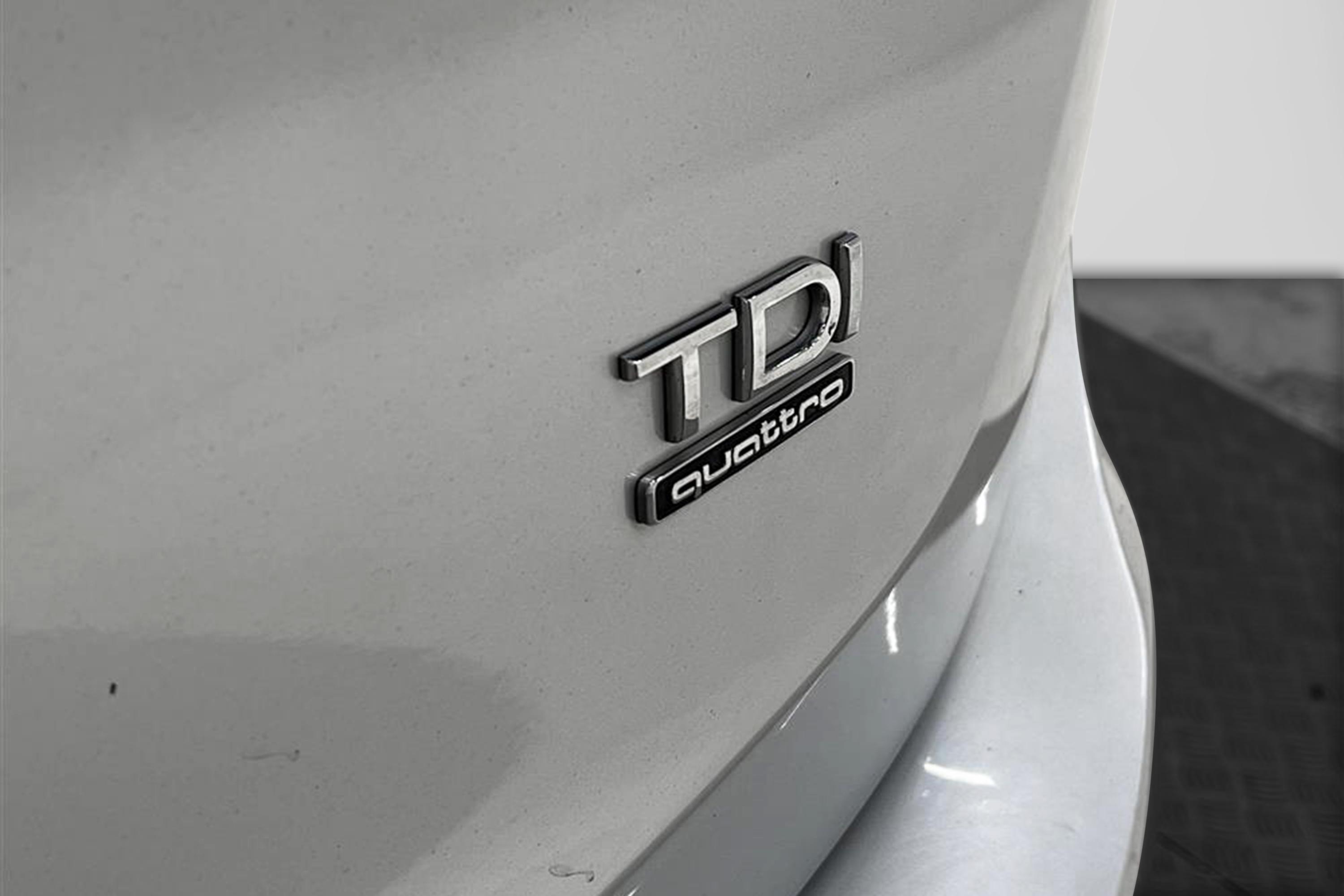 Audi Q5 2.0 TDI Quattro 177hk S-line Drag Skinn 0,6l/mil