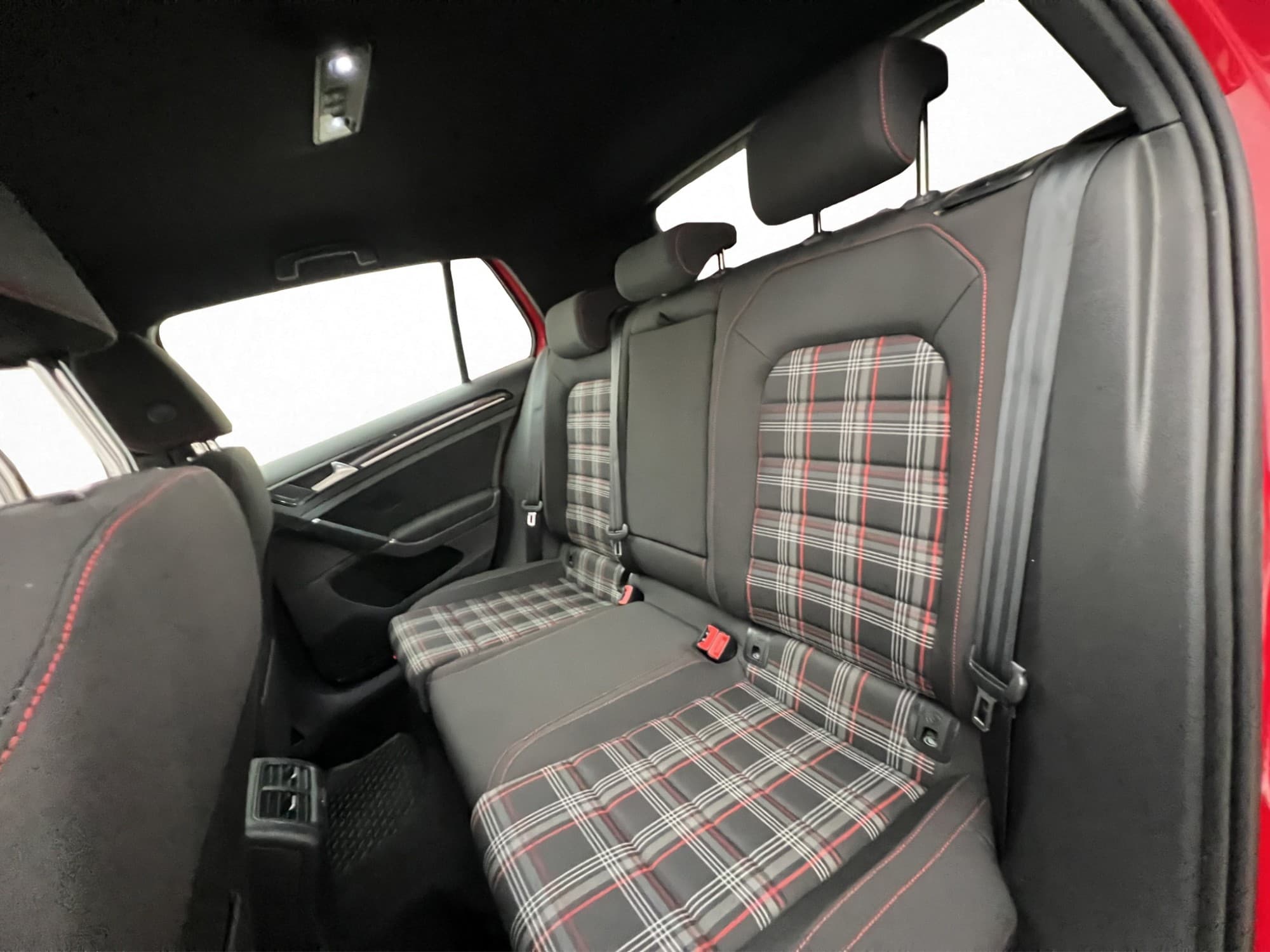 Volkswagen Golf GTI Performance TSI Sportstol Dynaudio