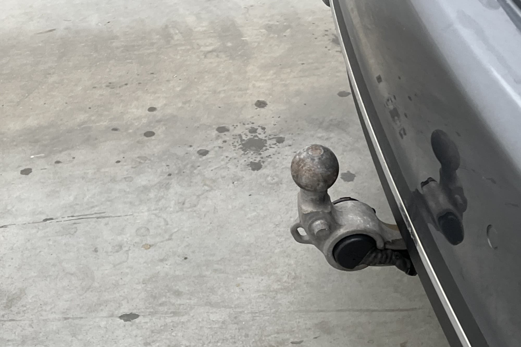 Mercedes-Benz E 220 d 4M Drag Värmare 360° Wide Navi Ambient