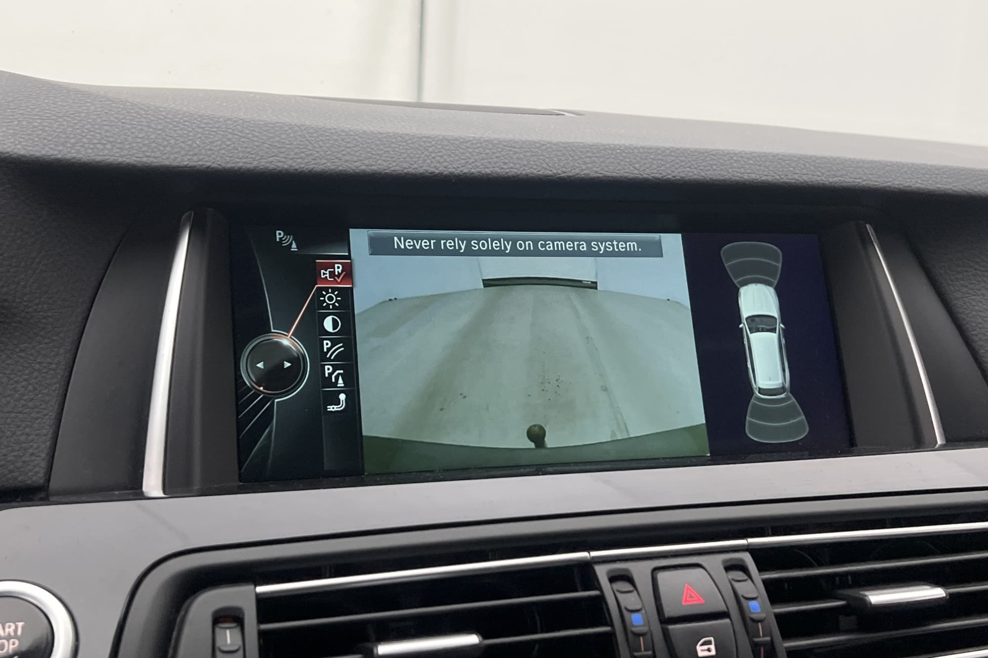 BMW 520 d xDrive M Sportratt Värmare Skinn Kamera 4-Zon Drag
