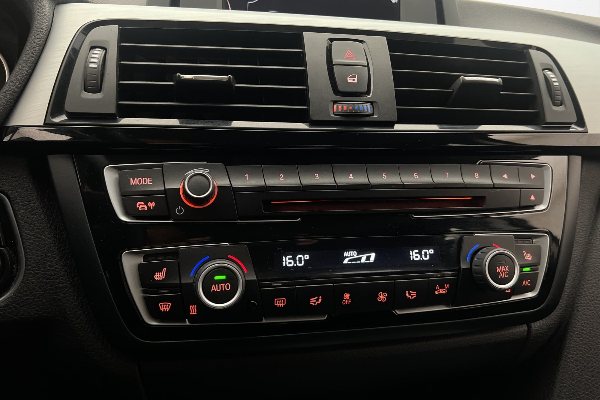 BMW 420 xDrive 190hk Sport line Sportstolar P-Sensorer Drag