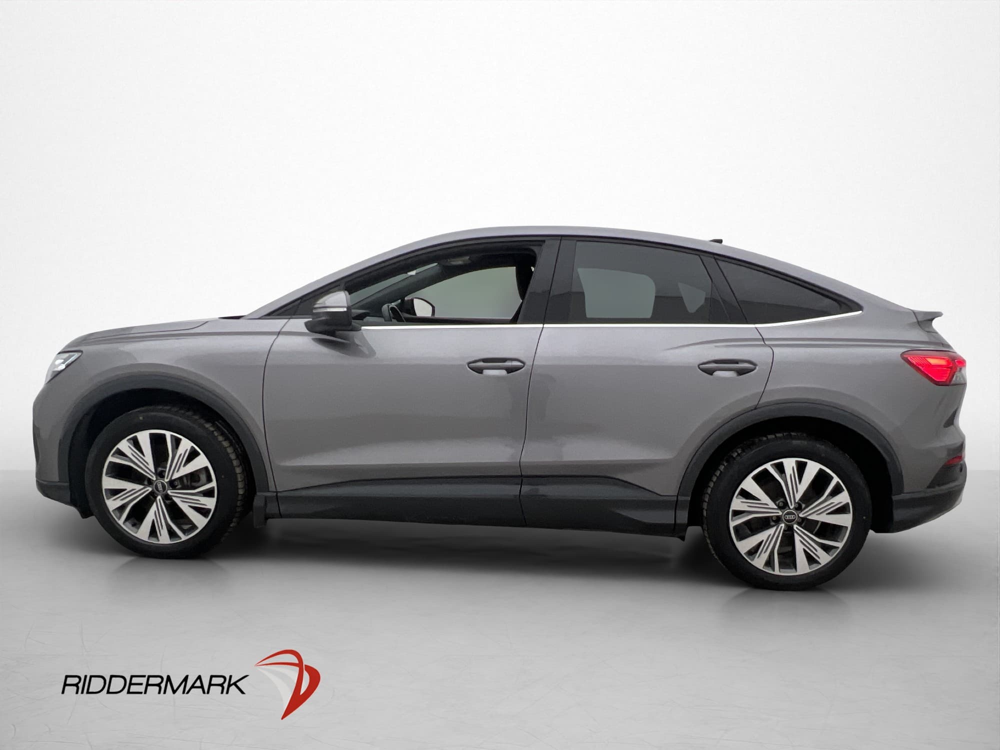 Audi Q4 E-Tron 50 Sportback Quattro Kamera CarPlay Navi MOMS