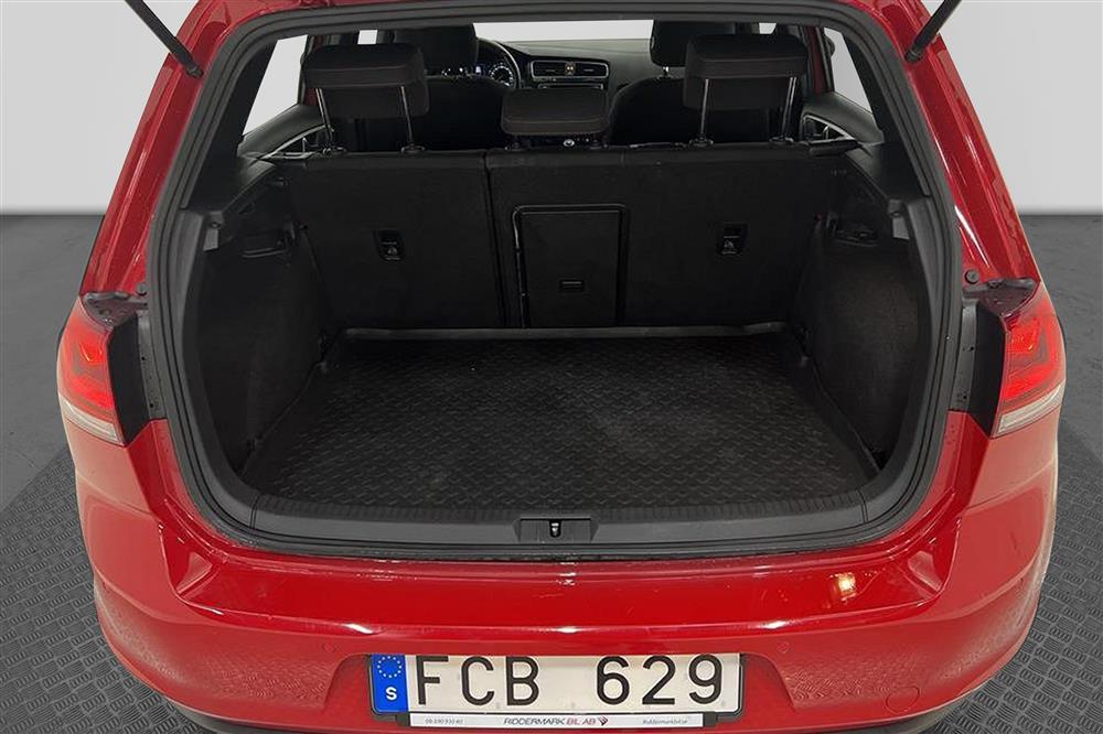 Volkswagen Golf GTI Performance 230hk Pluspaketinteriör