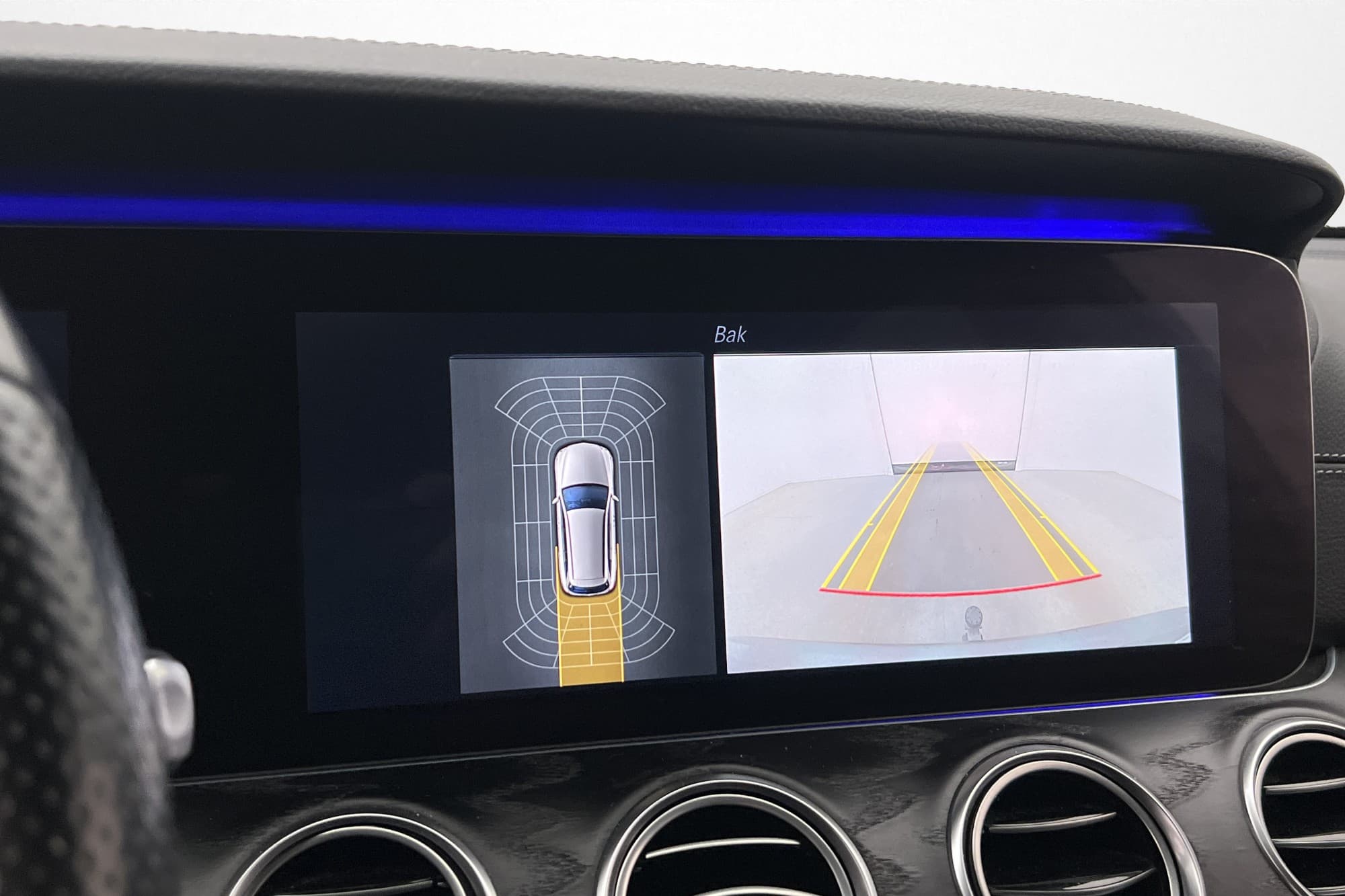 Mercedes-Benz E 220 T d 194hk AMG Wide Dragkrok Kamera