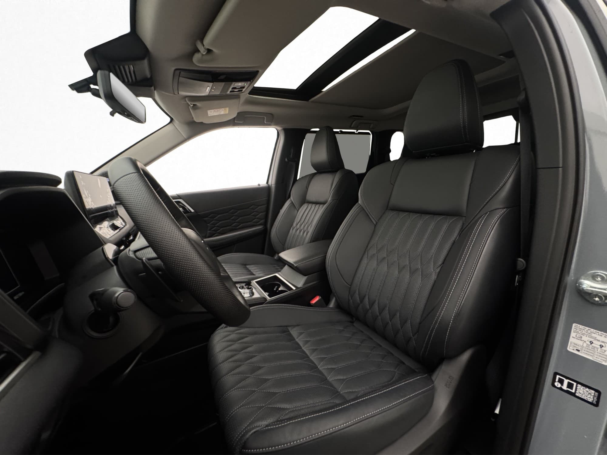 Mitsubishi Outlander PHEV 4WD Instyle Pano Yamaha 360° HUD