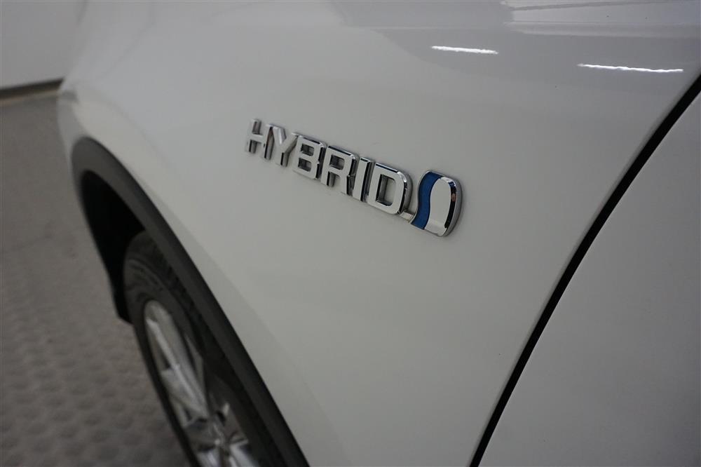 Toyota RAV4 Hybrid 2.5 197hk AWD Skinn Navi B-Kam 0,51L/mil
