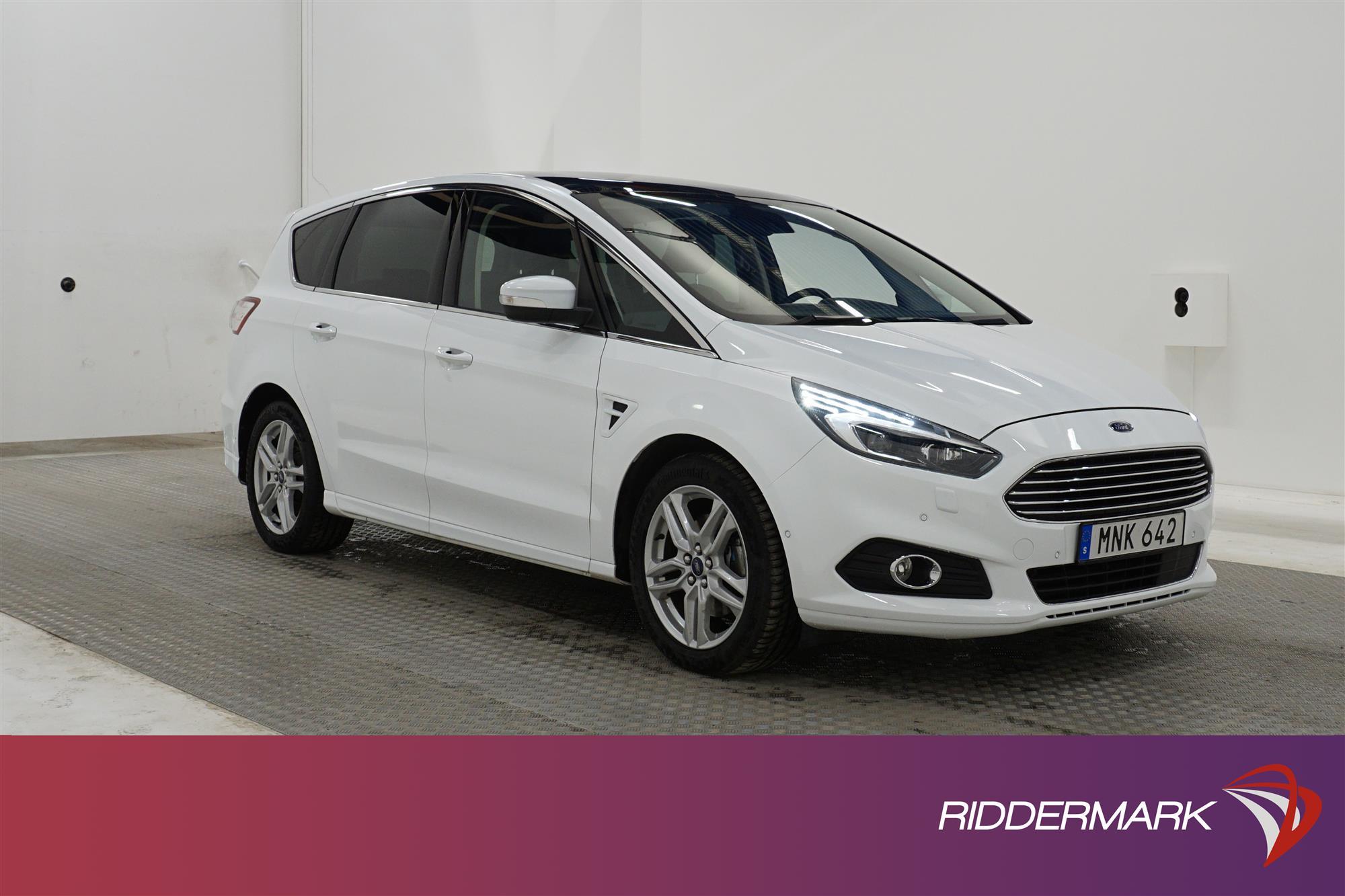 Ford S-Max 2.0 EcoBoost 240hk 7-sits D-värm Panorama Massage