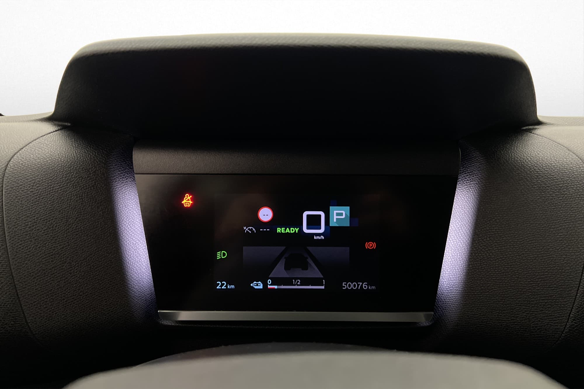 Citroën e-C4 136hk 50 kWh Feel CarPlay Sensorer Lane Assist