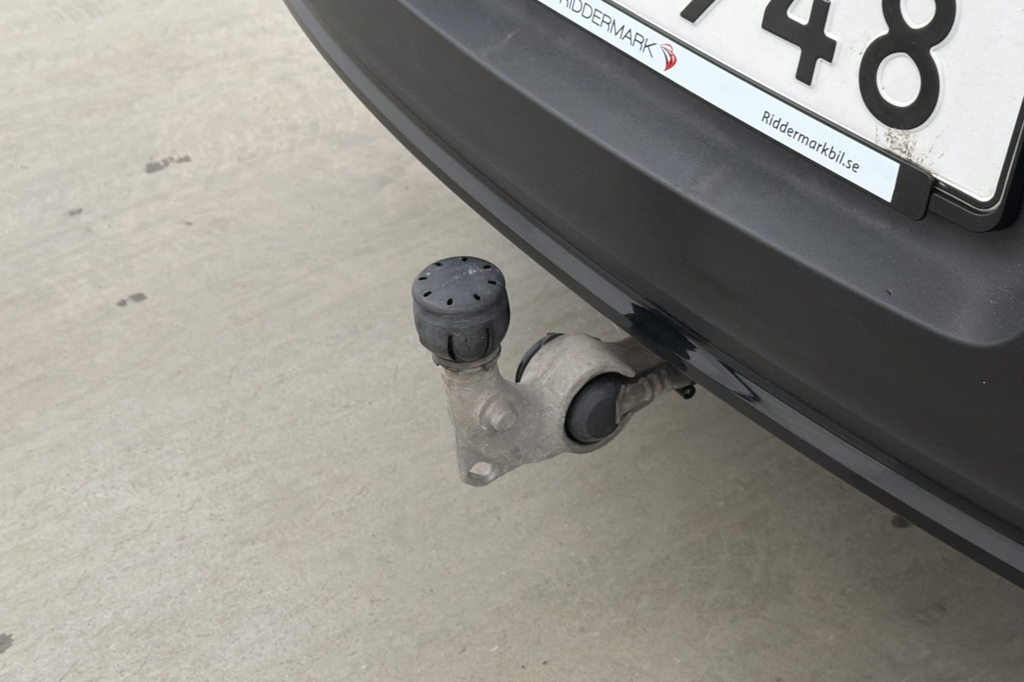 Volvo XC40 Recharge Twin motor Core Värmare Kamera Drag MOMS