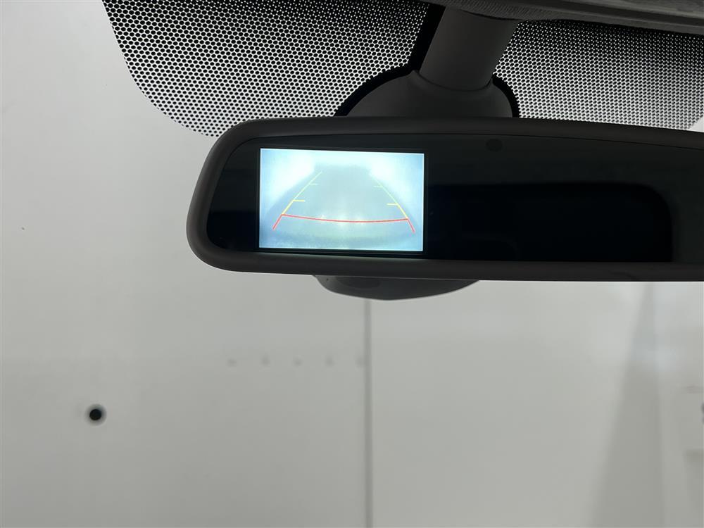 Renault Kangoo 1.2 TCi Automat 115hk kamera Nyservad Moms interiör