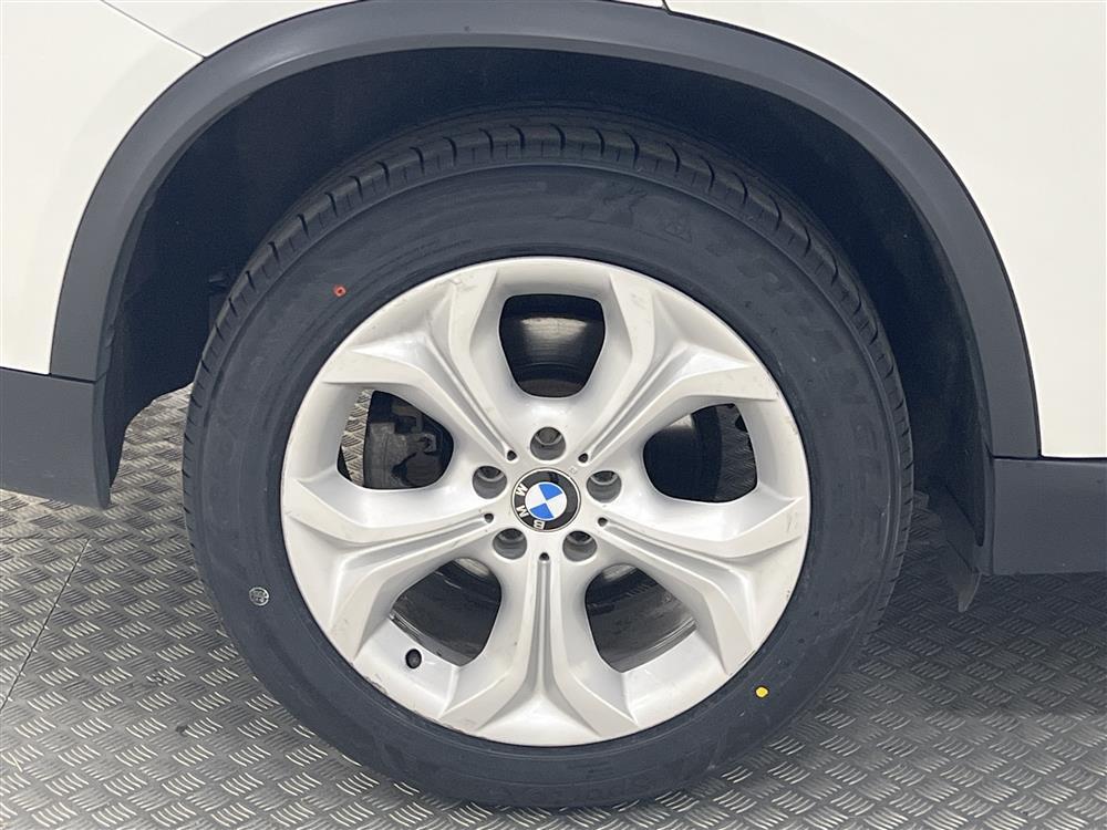 BMW X5 xDrive30d 258hk D-värm GPS Drag B-kam 0,59l/milinteriör