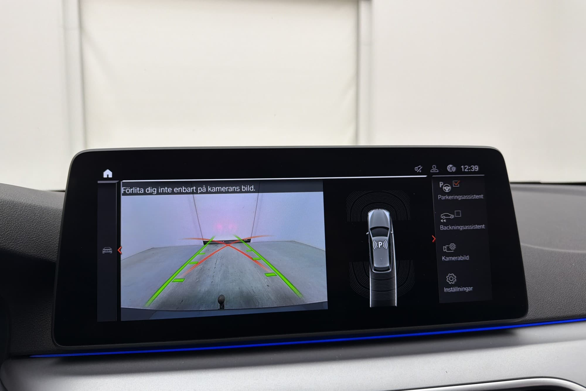 BMW 520d 190hk xDrive Värmare Kamera Drag Navi Farthållare