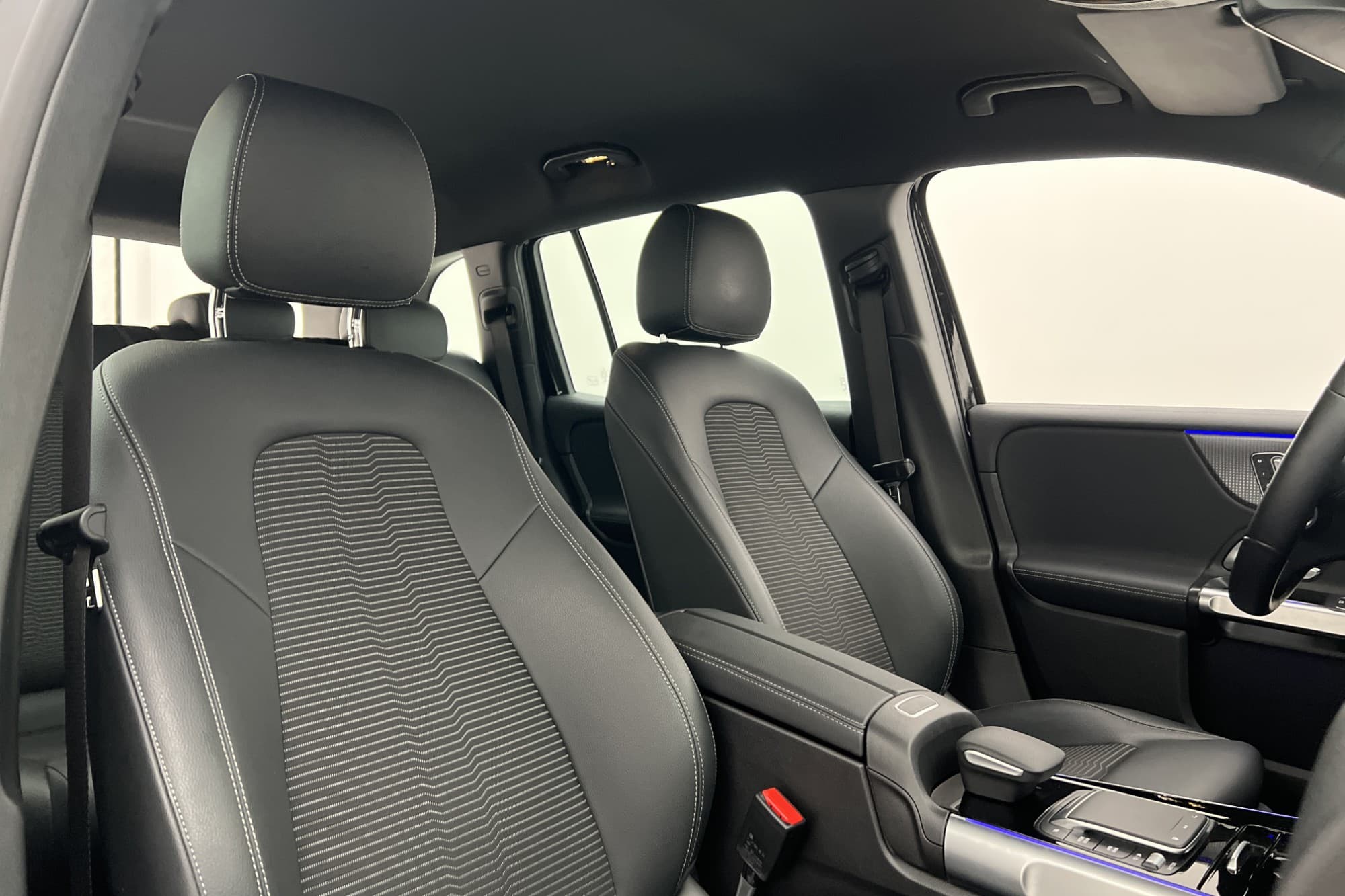 Mercedes-Benz EQB 300 4M Progressive Värmare Wide Kamera