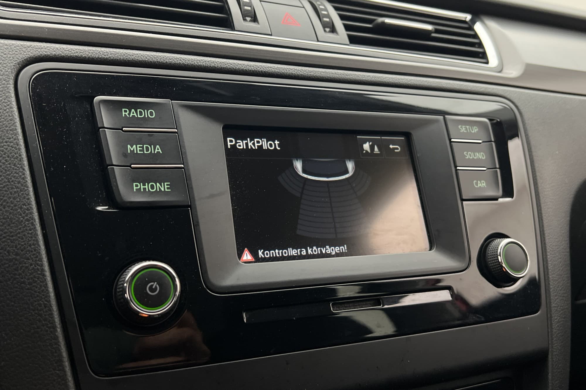 Škoda Rapid Spaceback 1.2 TSI Värm P-Sensorer ACC Låg skatt