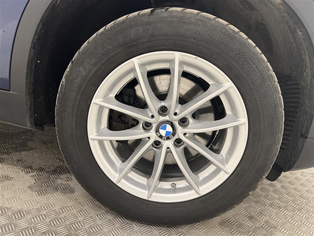 BMW X3 xDrive20d 190hk D-Värm Drag Välservad 0,52L/milinteriör
