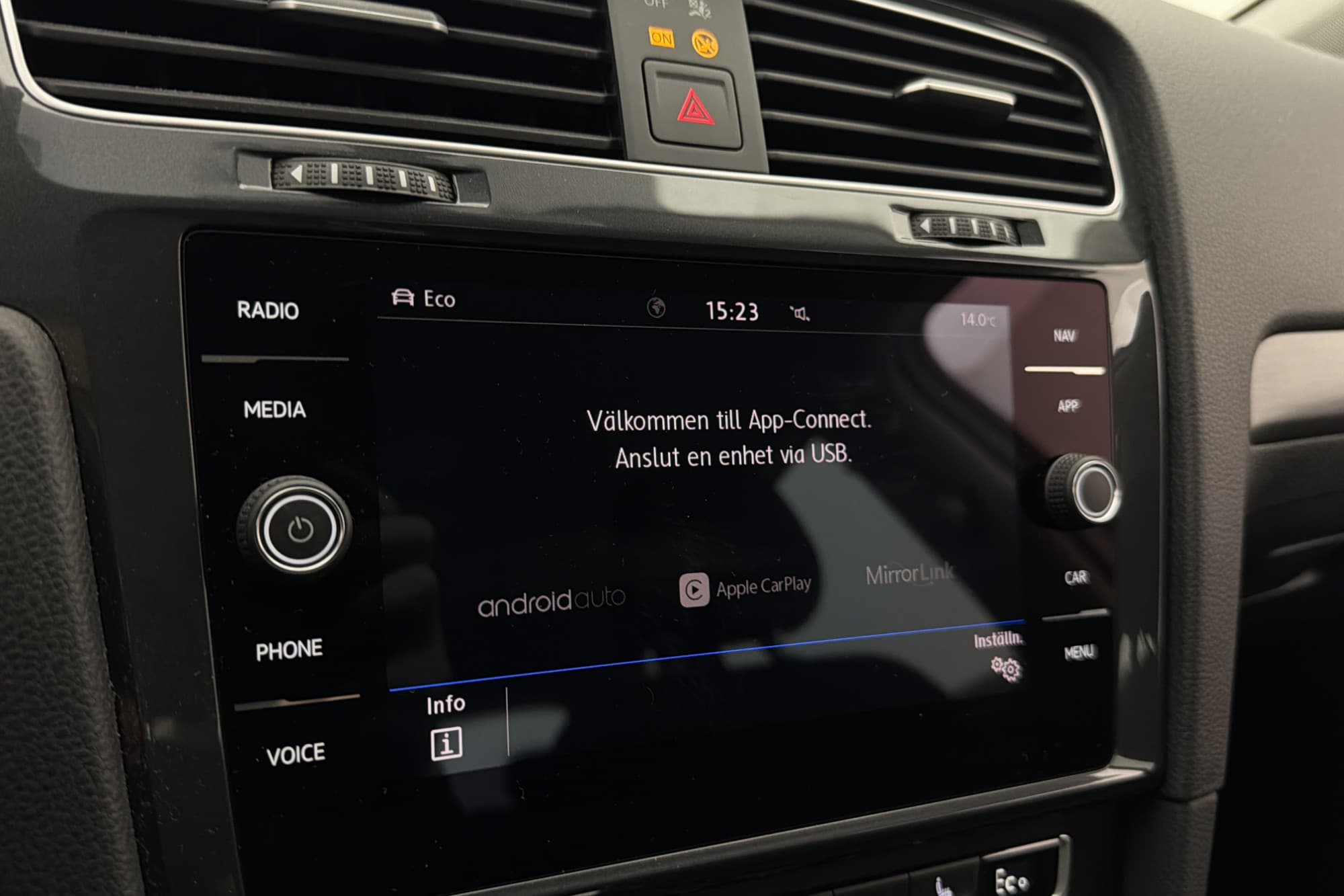 Volkswagen E-Golf Plus Värmare Cockpit Sensorer CarPlay MOMS