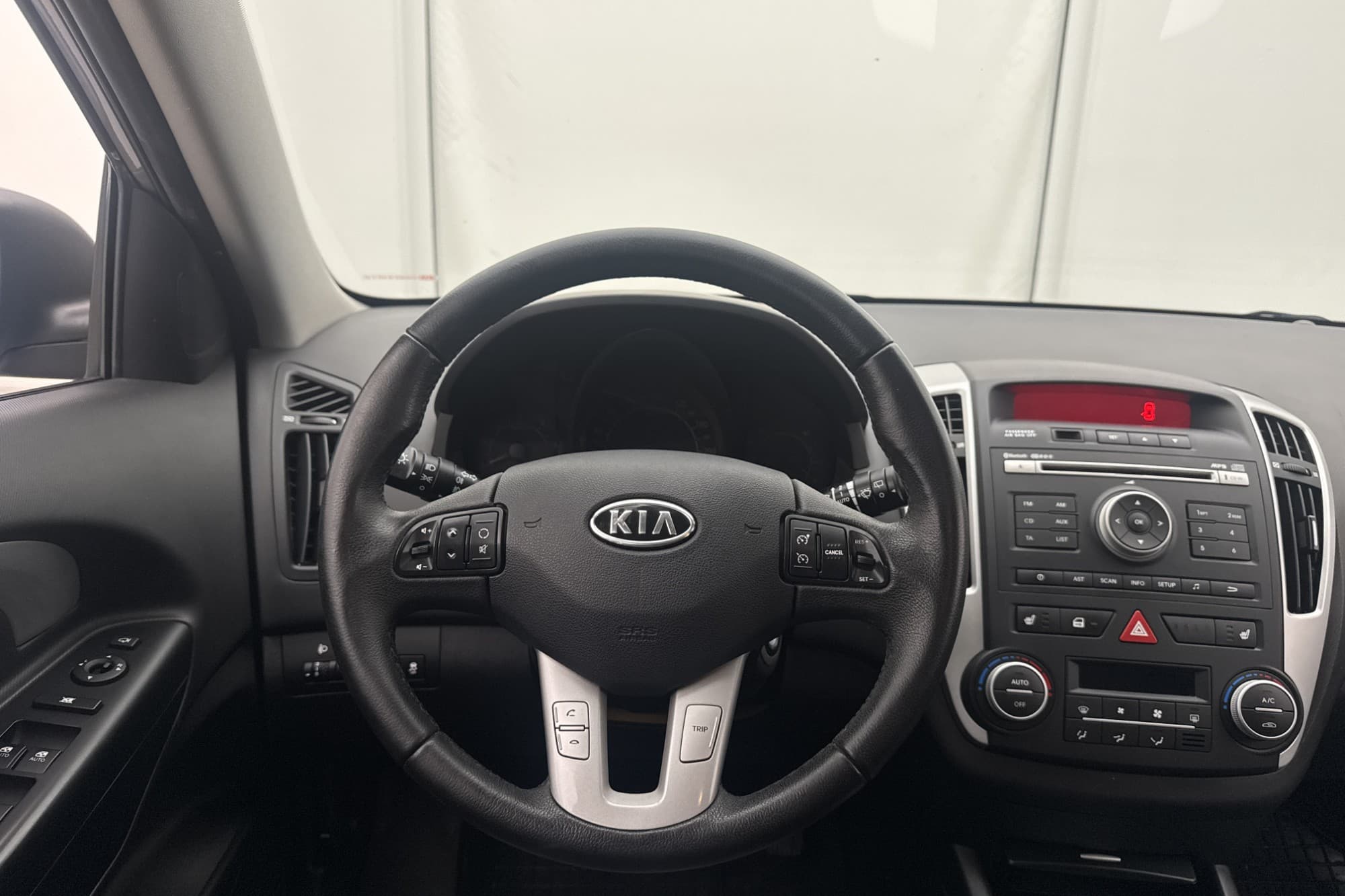Kia Ceed 1.6 CRDi 128hk P Sensorer Farthållare Bluetooth