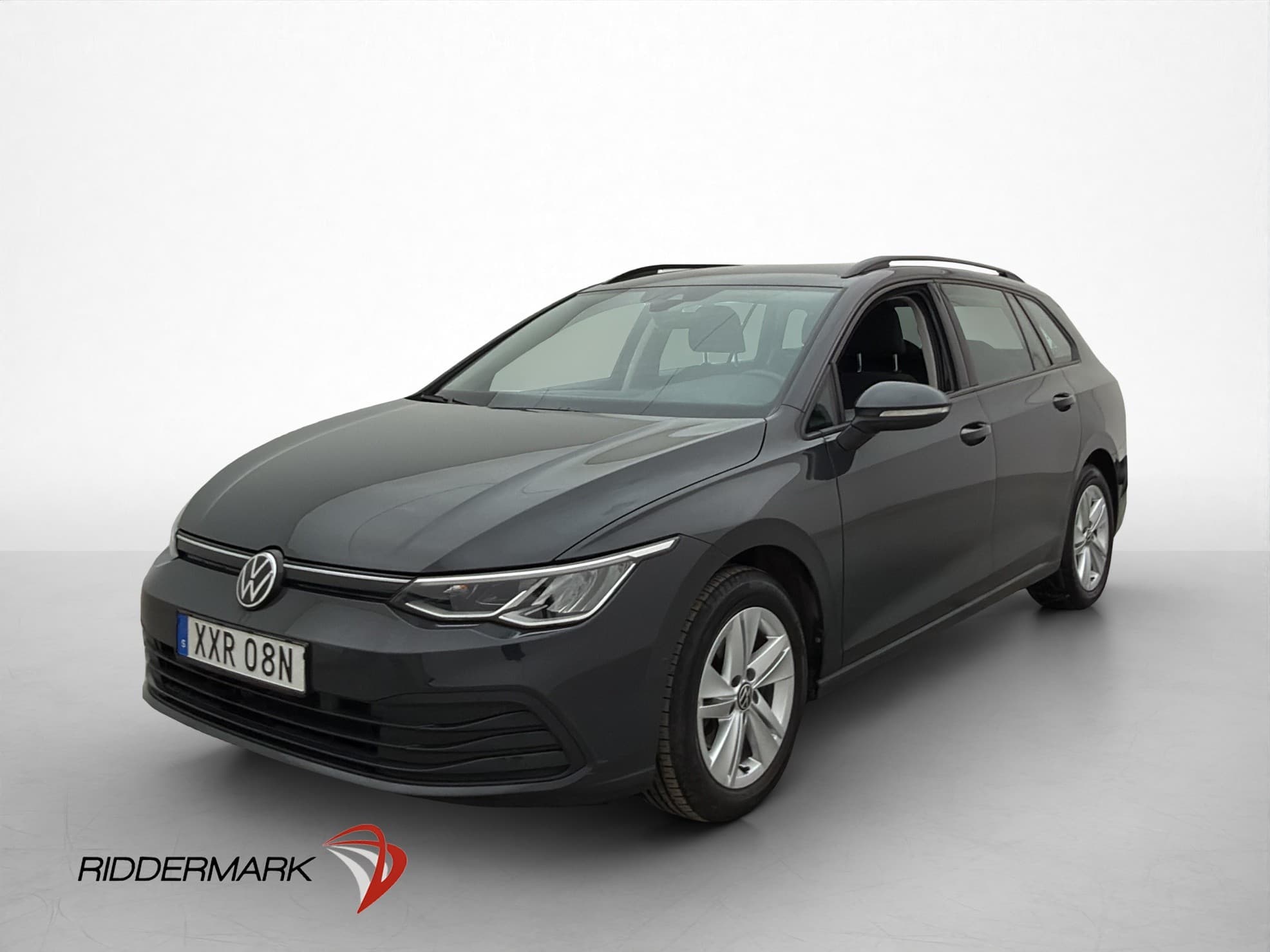 Volkswagen Golf Sportscombi 1.5 eTSI 131hk CarPlay Rattvärme
