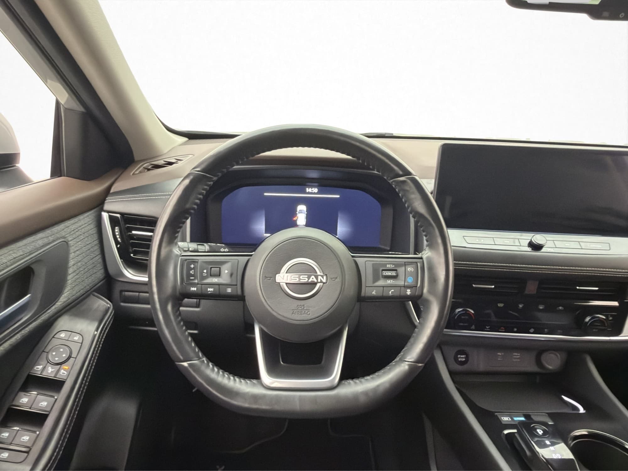 Nissan X-Trail e-4ORCE 214hk HUD 360° CarPlay Rattvärme MOMS