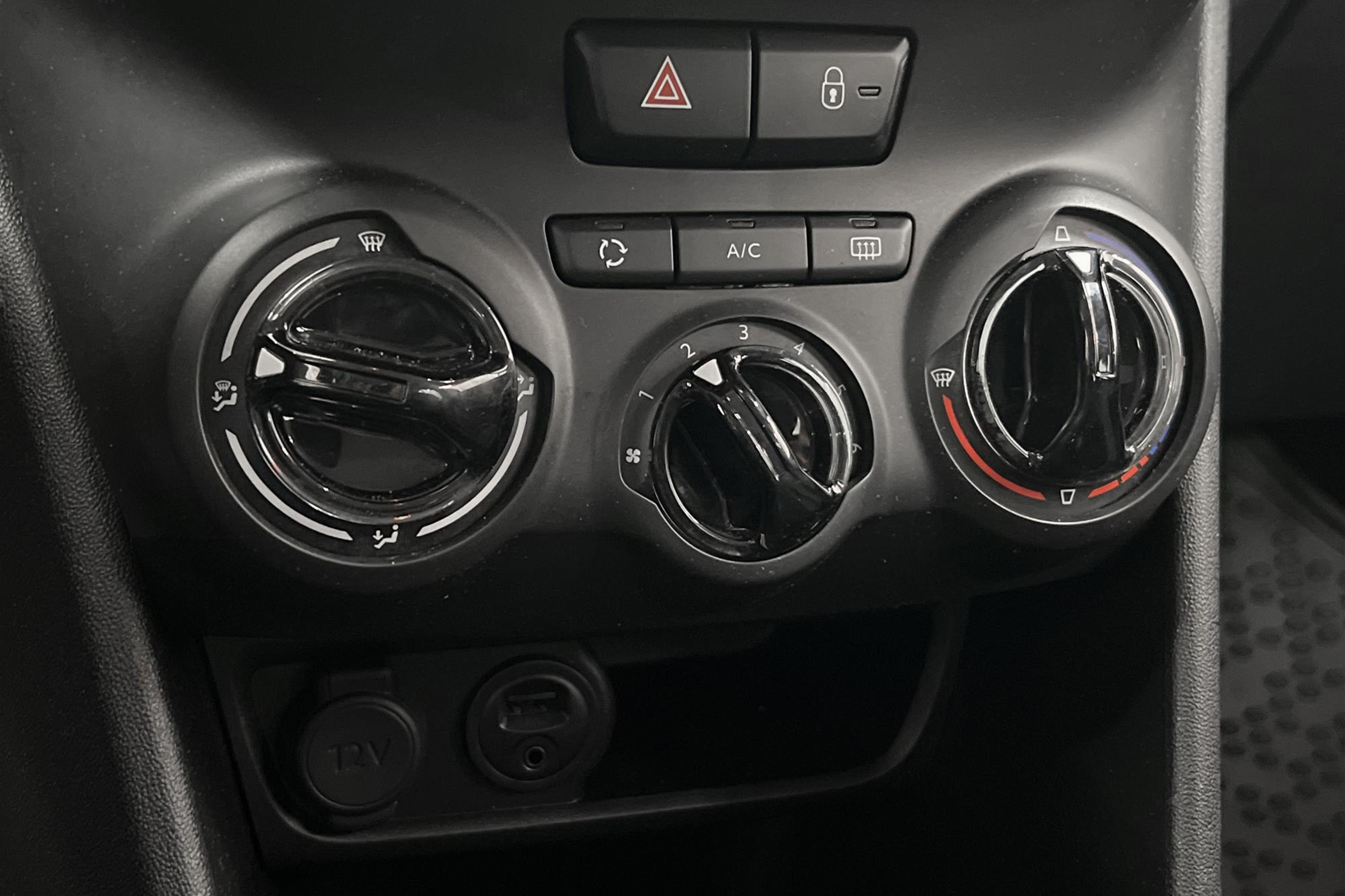 Peugeot 208 5-dörrar 1.2 82hk Låg Skatt 2-Brukare 0,45l/mil