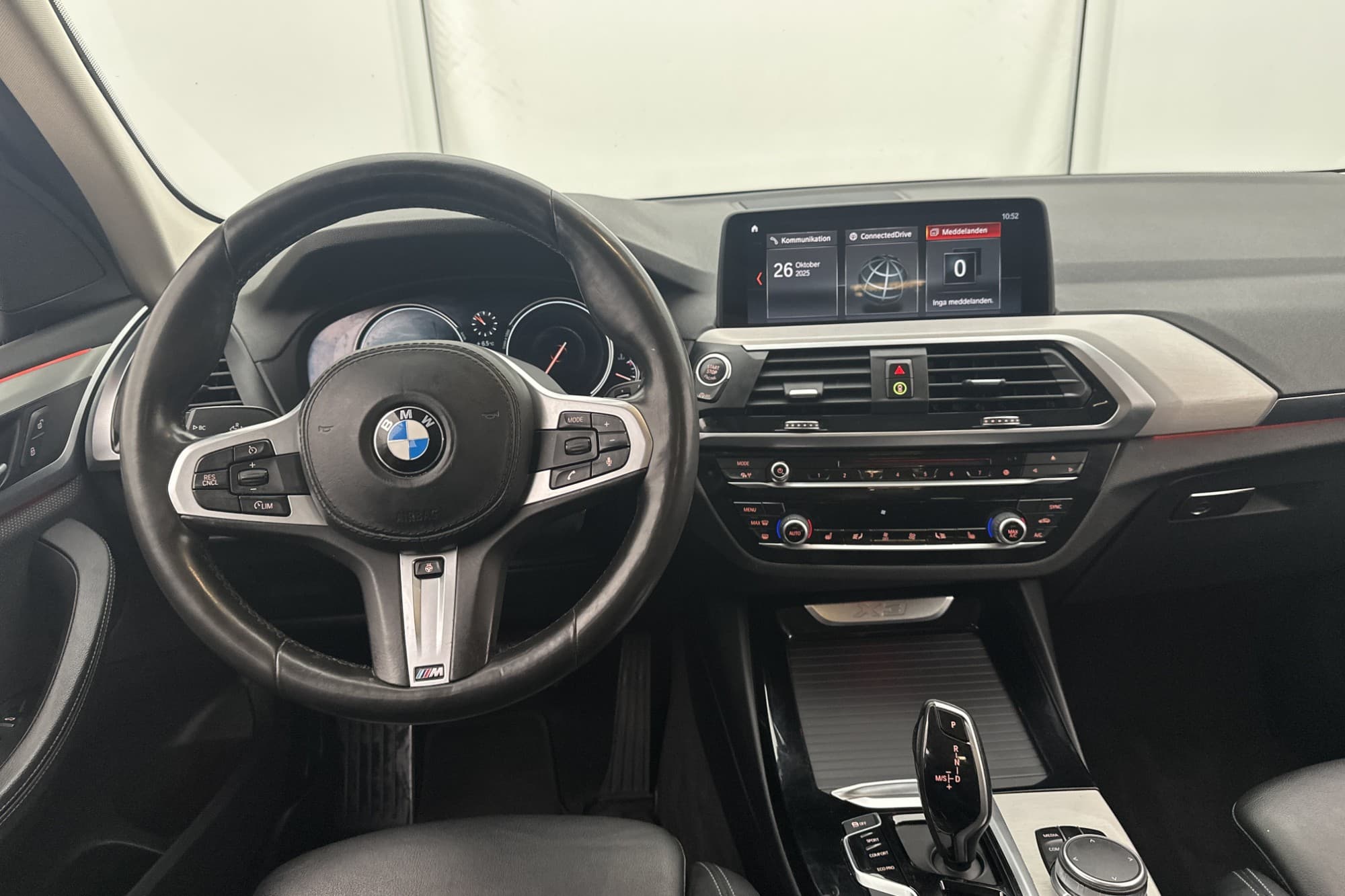 BMW X3 xDrive20i 184hk X-Line HiFi Navigation Cockpit