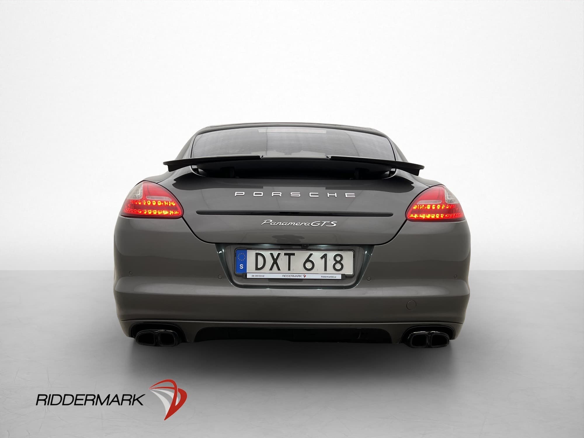 Porsche Panamera GTS PASM Sport Chrono BOSE 18-Vägs Kolfiber