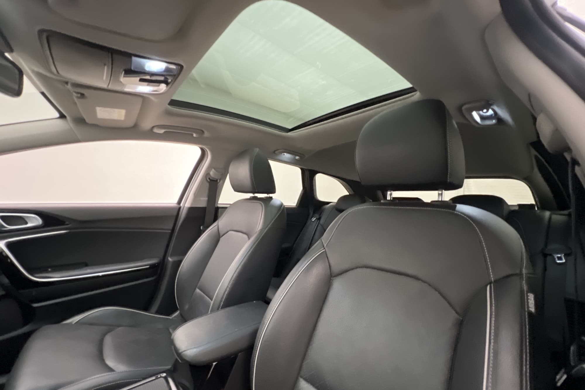 Kia Ceed SW Plug-in Advance Plus 2 Drag Pano Skinn Kamera