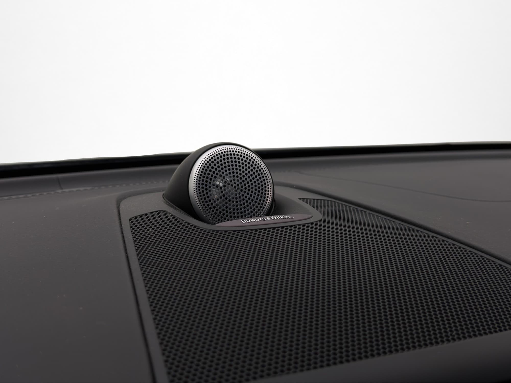 Volvo XC60 T8 408hk AWD Massage B&W Värm HUD luft Pano Drag