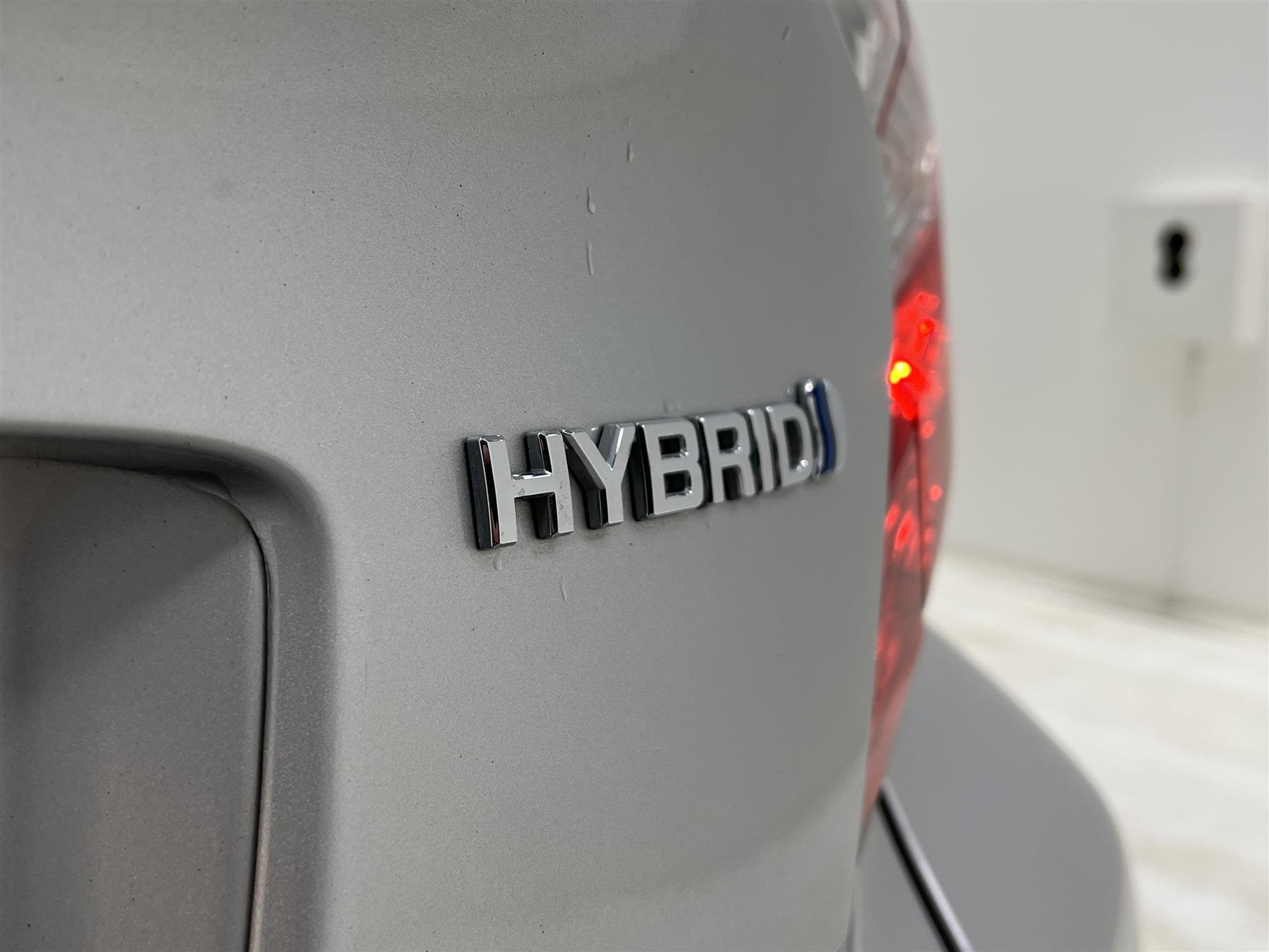 Toyota C-HR Hybrid CVT 122hk B-Kam Nybesiktad 0,38L/mil