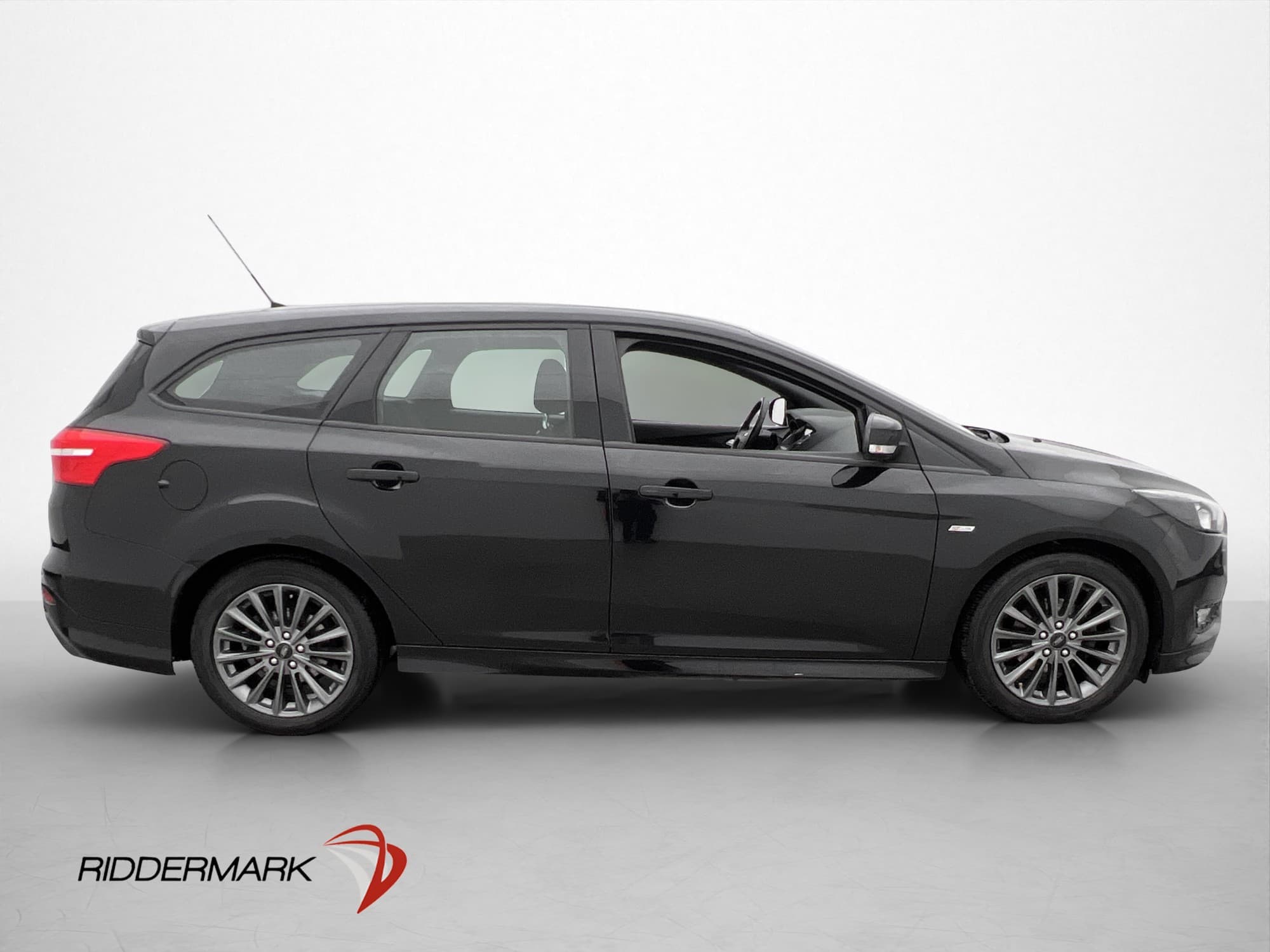 Ford Focus 1.0 EcoBoost ST-Line Keyless Sensor Farthållare
