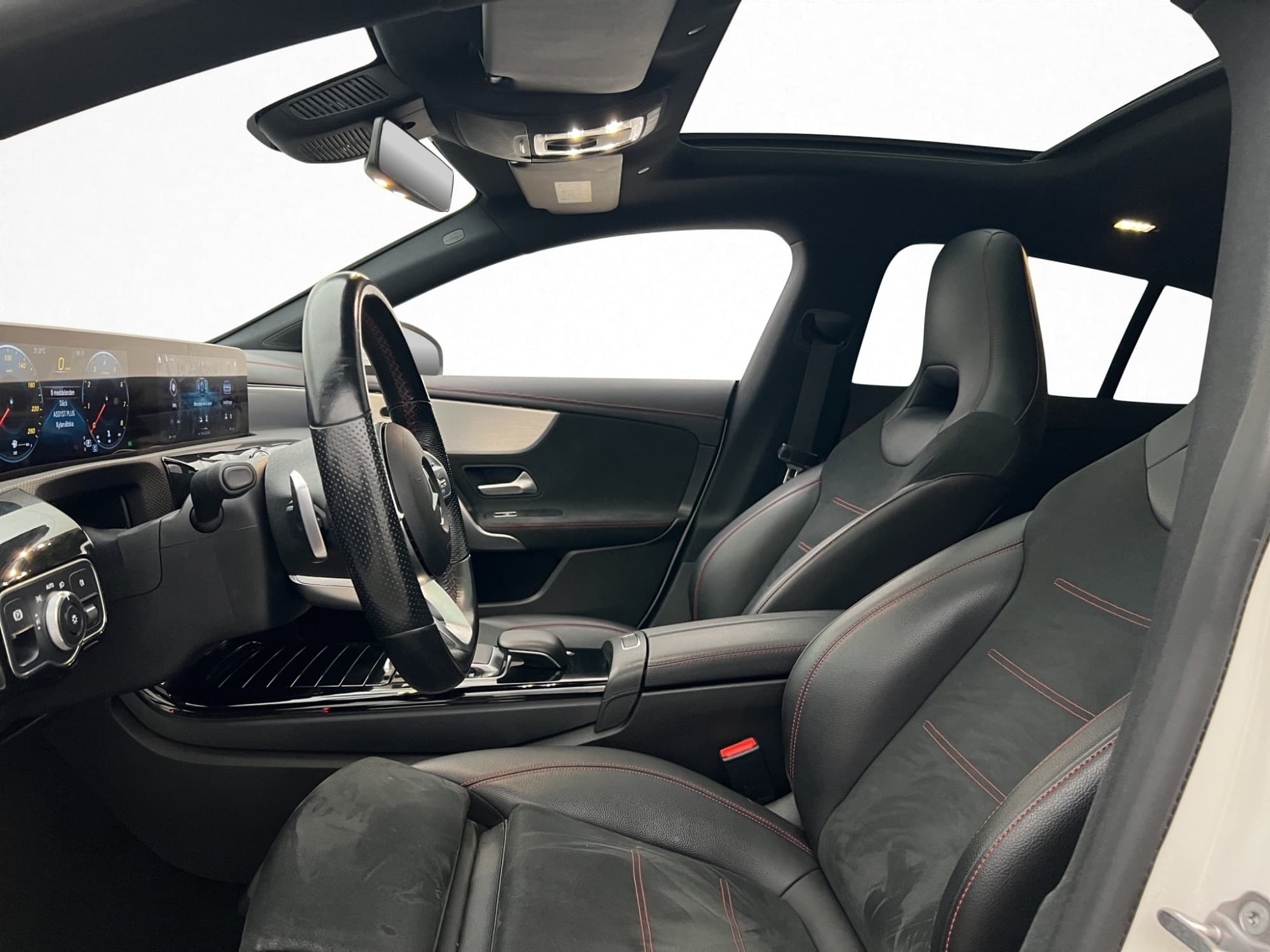 Mercedes-Benz CLA Shooting Brake 200 AMG Pano Kamera Navi