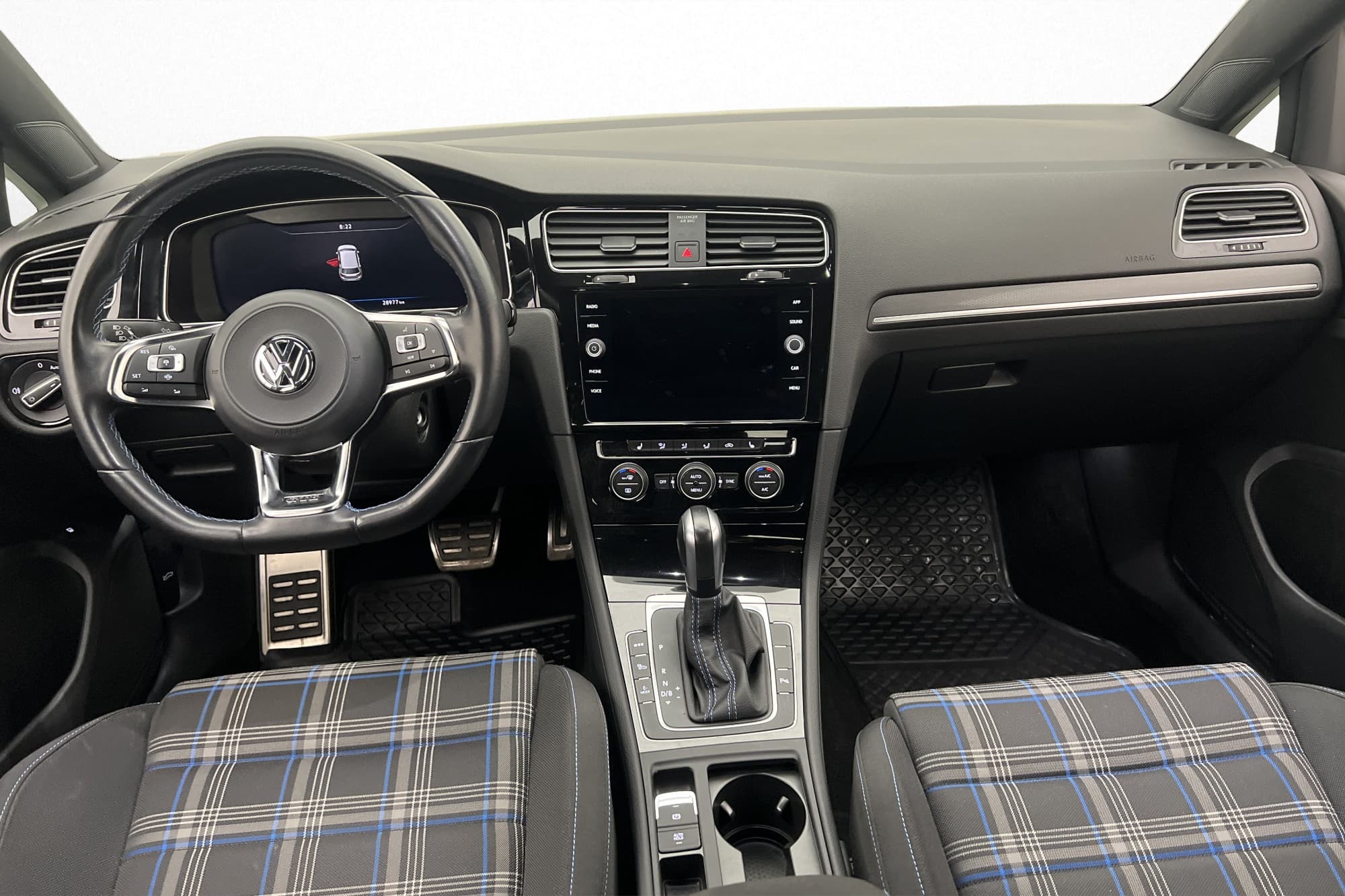 Volkswagen Golf GTE 204hk Cockpit Sensorer CarPlay Adp-Fart
