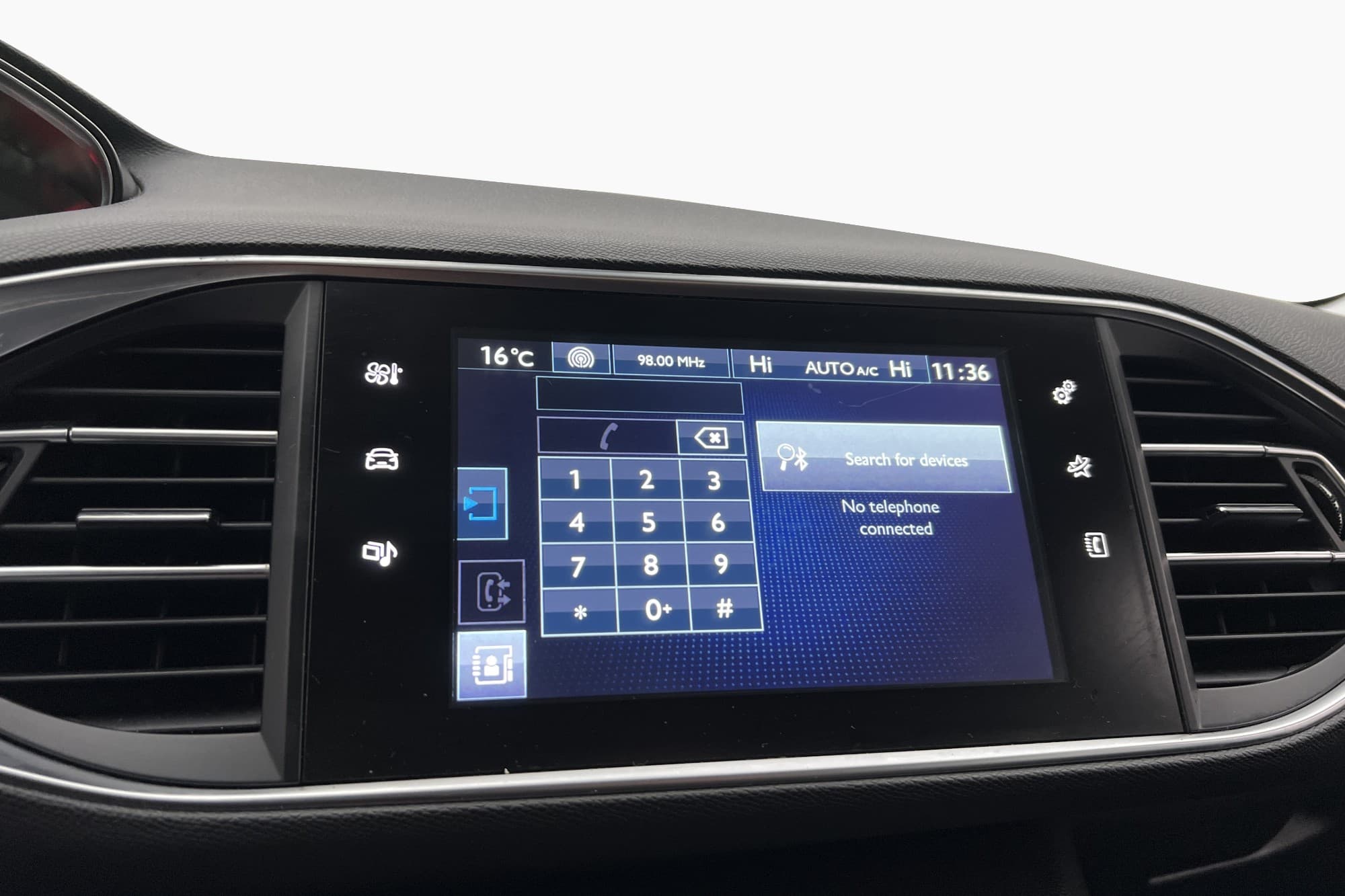 Peugeot 308 1.6 BlueHDi 120hk Active P-Sensorer Bluetooth