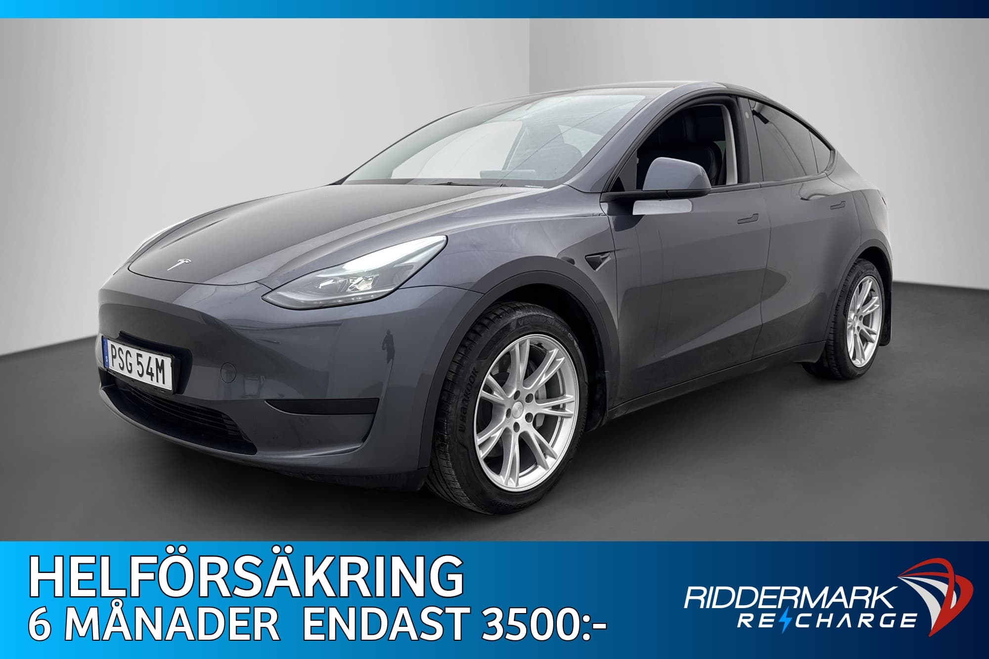 Tesla Model Y Standard Range Pano Drag Moms Kamera Autopilot