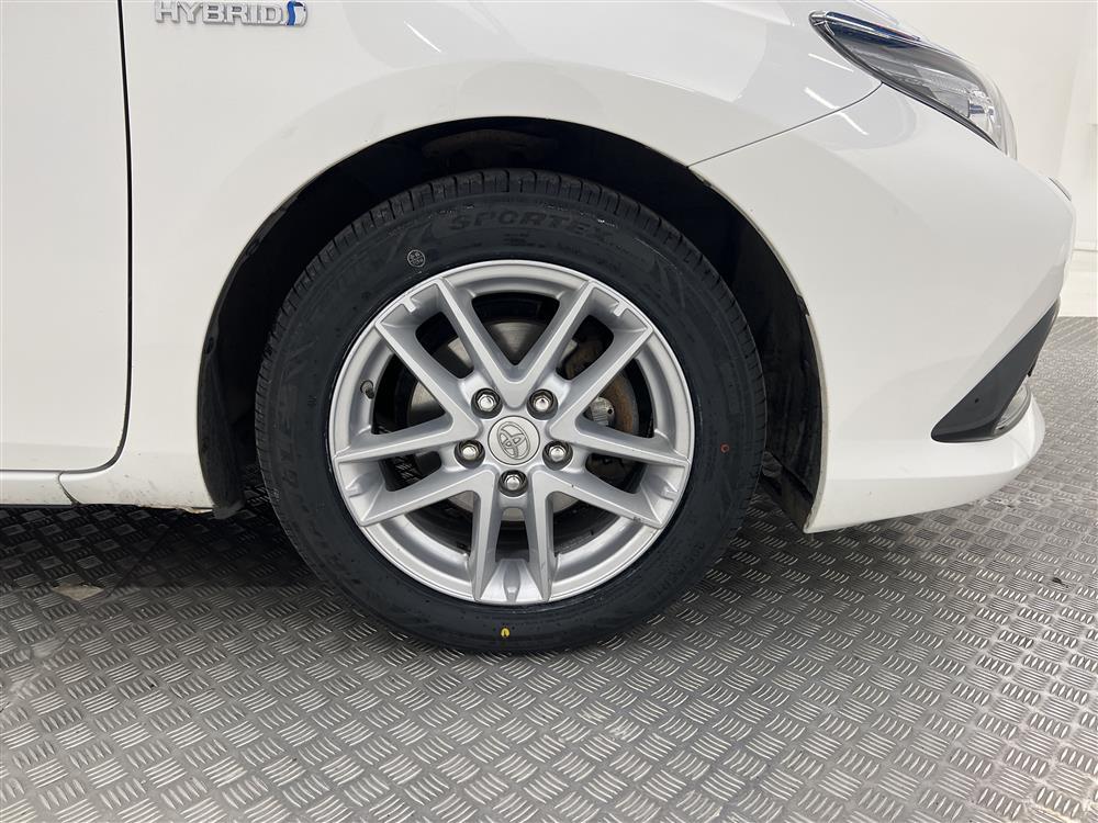 Toyota Auris 1.8 HSD 5dr 99hk M-Värm B-Kam 0,35L/milinteriör