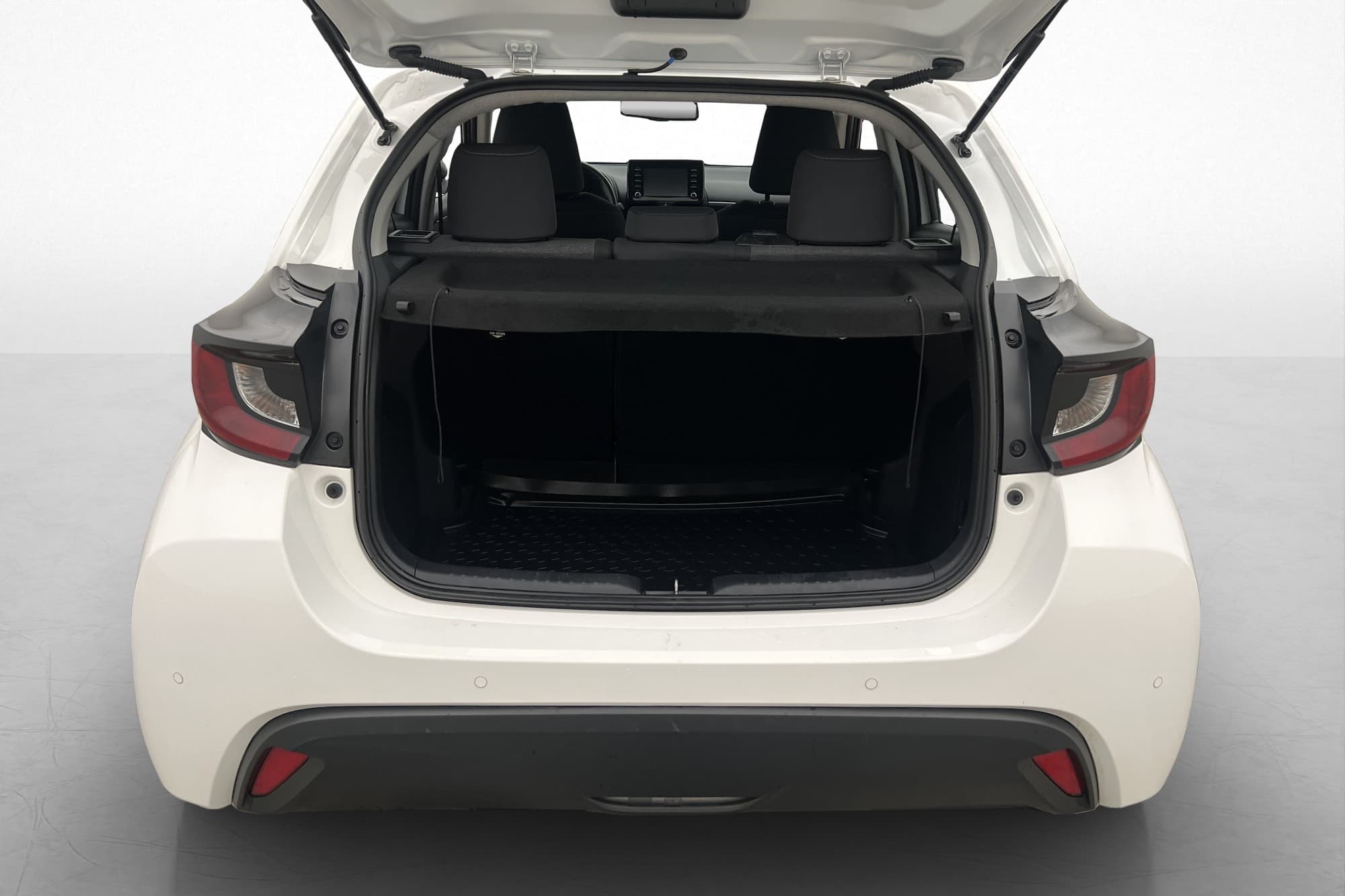 Toyota Yaris Hybrid CVT 116hk Backkamera Rattvärme