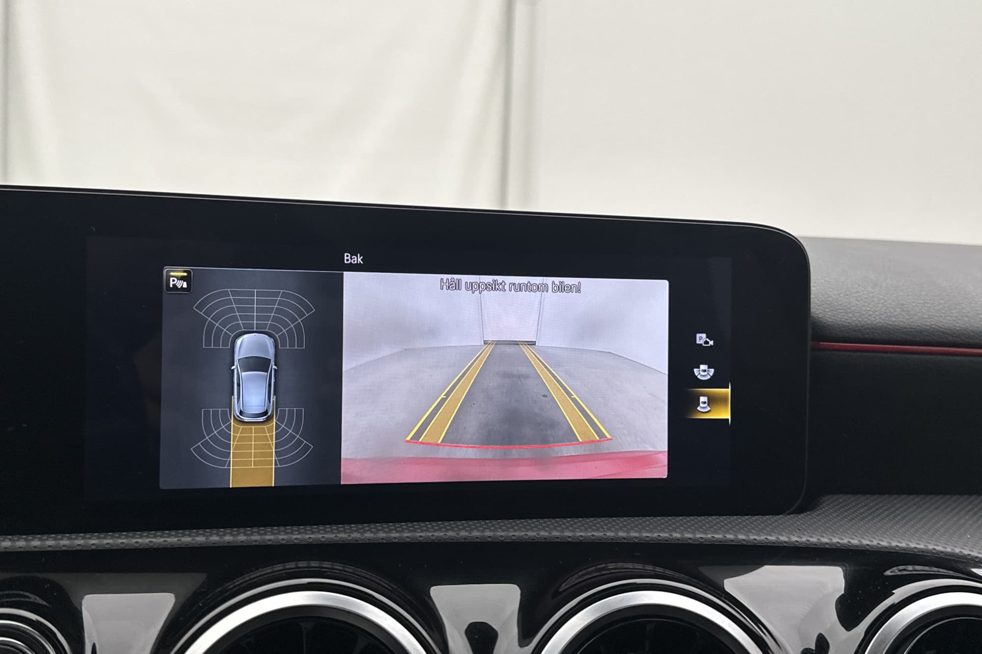 Mercedes-Benz A 180 AMG Pano Wide-Navi Kamera Skinn/Alcantar