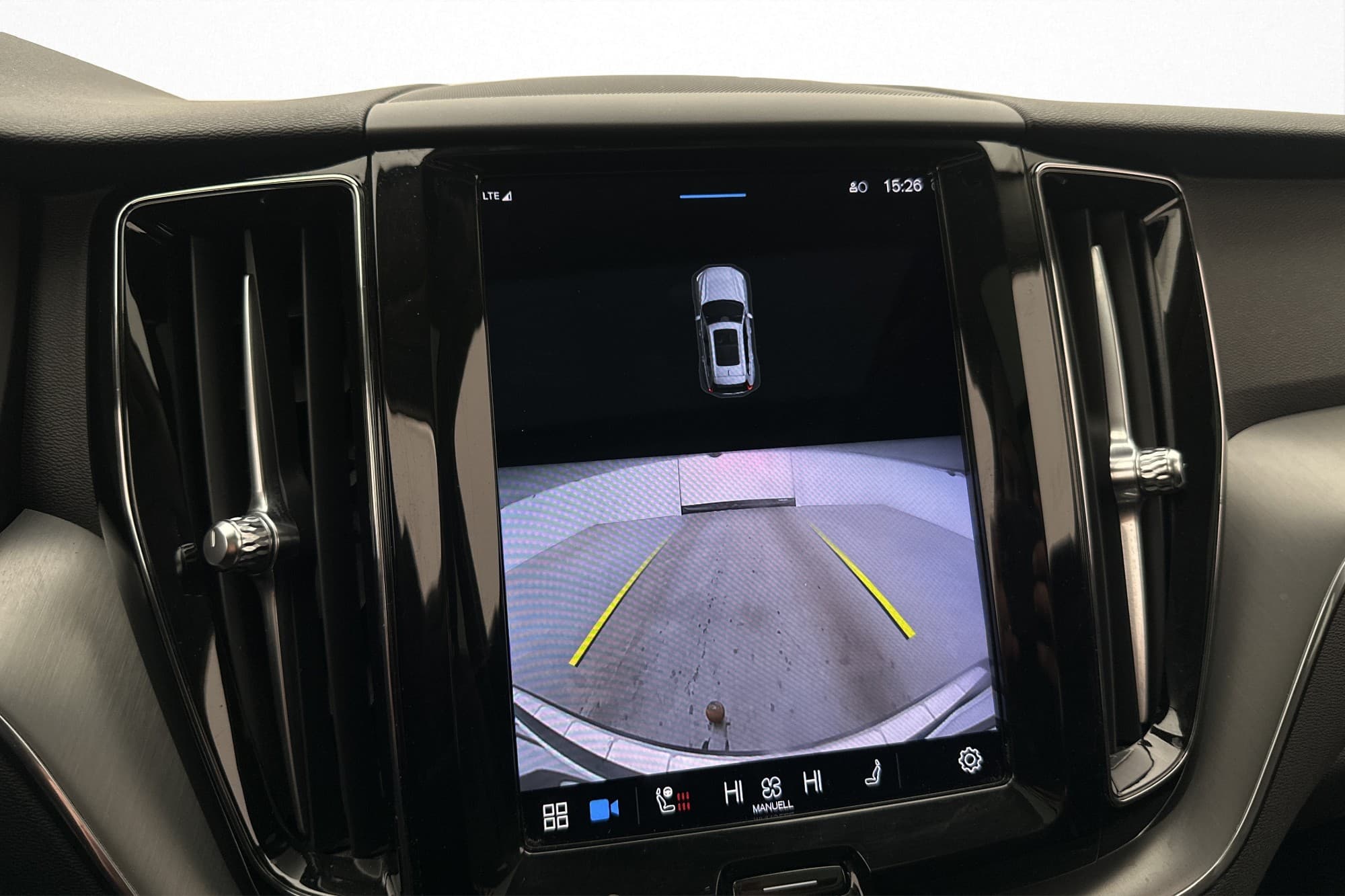 Volvo XC60 T6 350hk AWD Core Värm Pano Kamera CarPlay Drag