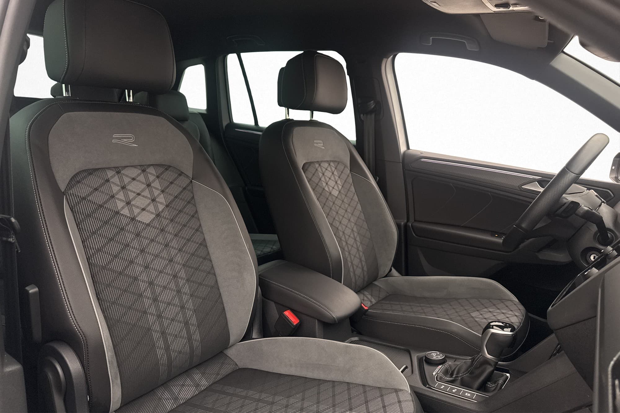 Volkswagen Tiguan 2.0 TSI 4M R-Line Cockpit P-Värm Drag Moms